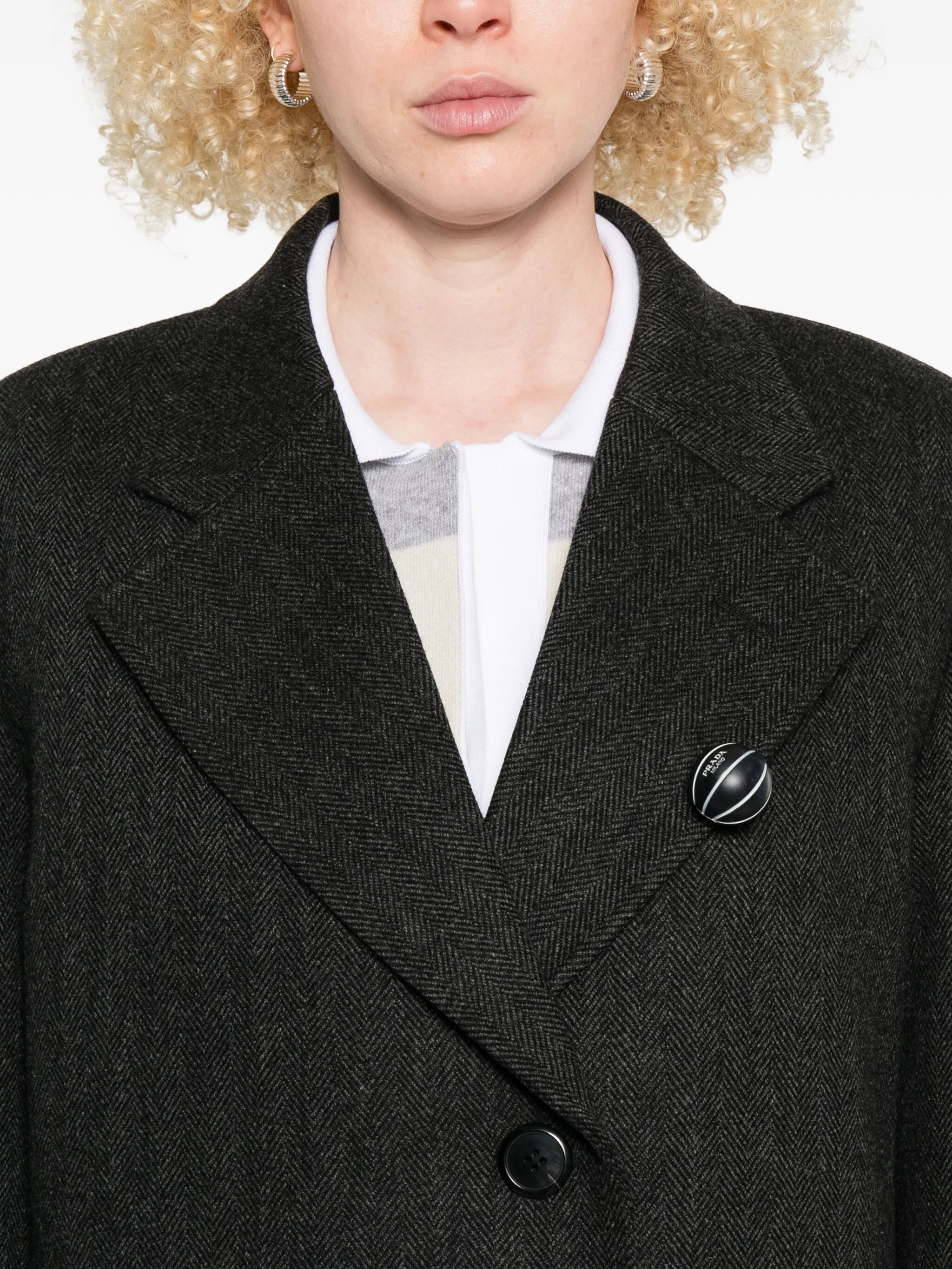 single-breasted blazer