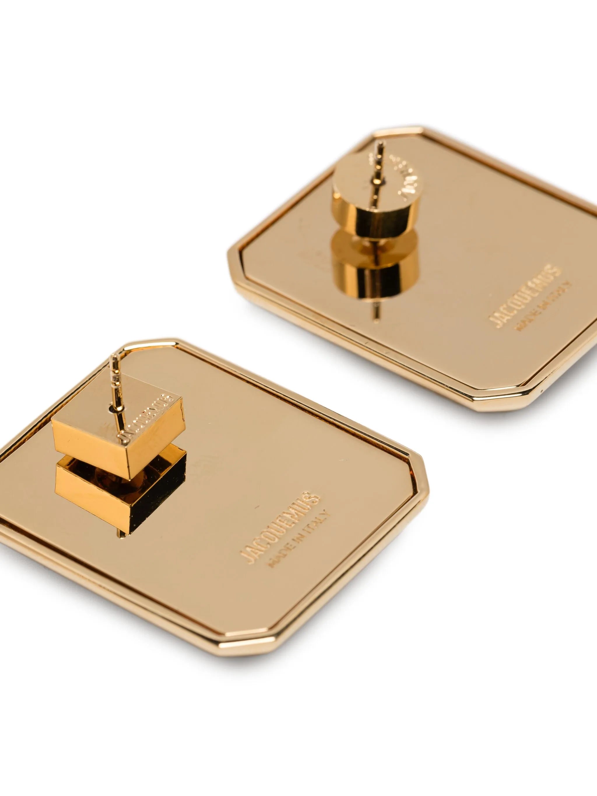 Les Pendants earrings