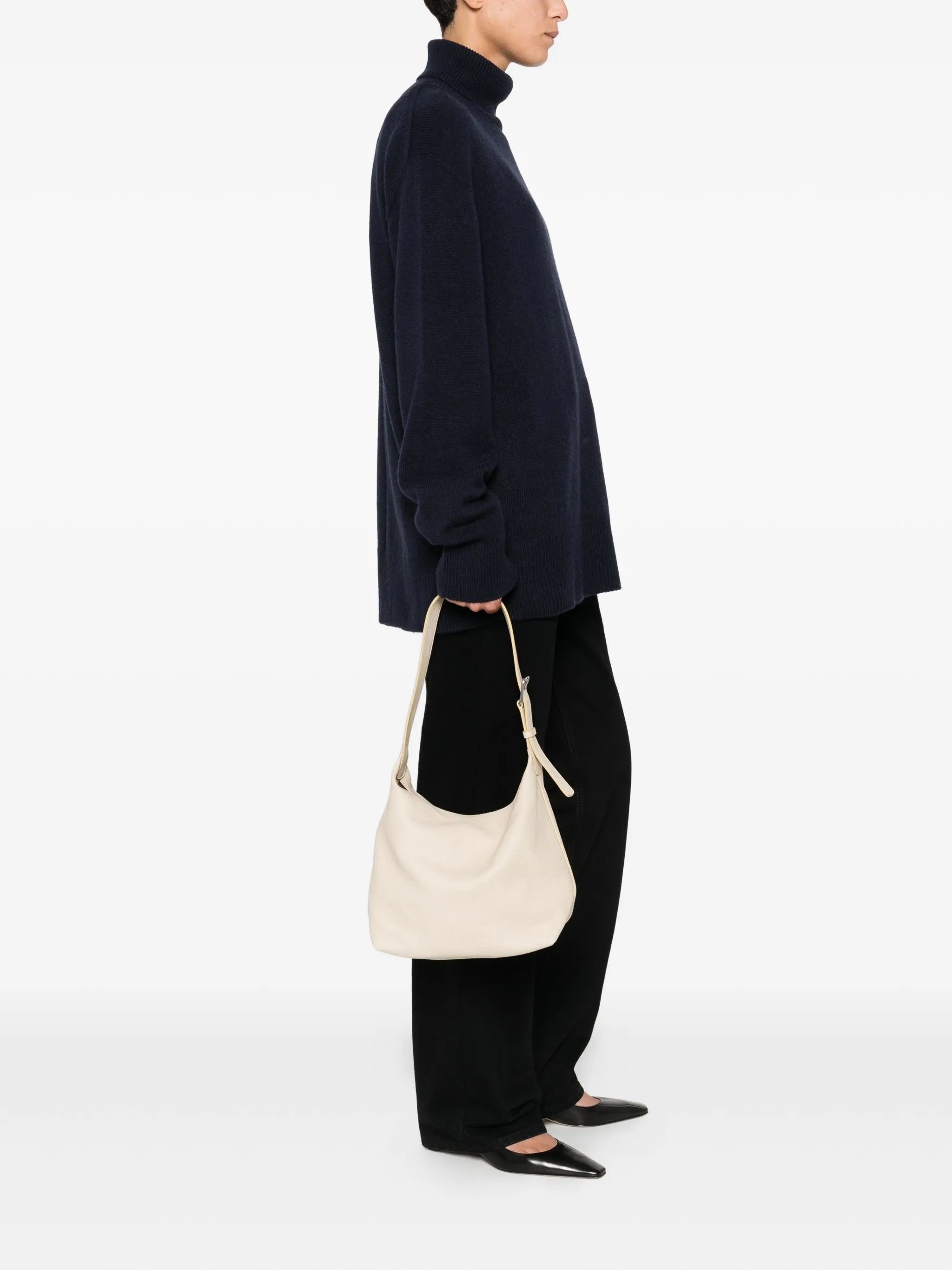 Isa buckle-fastening leather shoulder bag