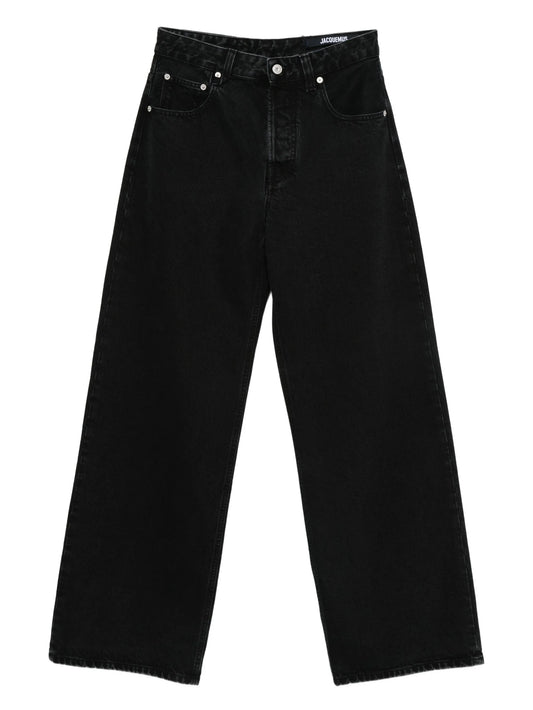 The wide de-Nîmes denim jeans