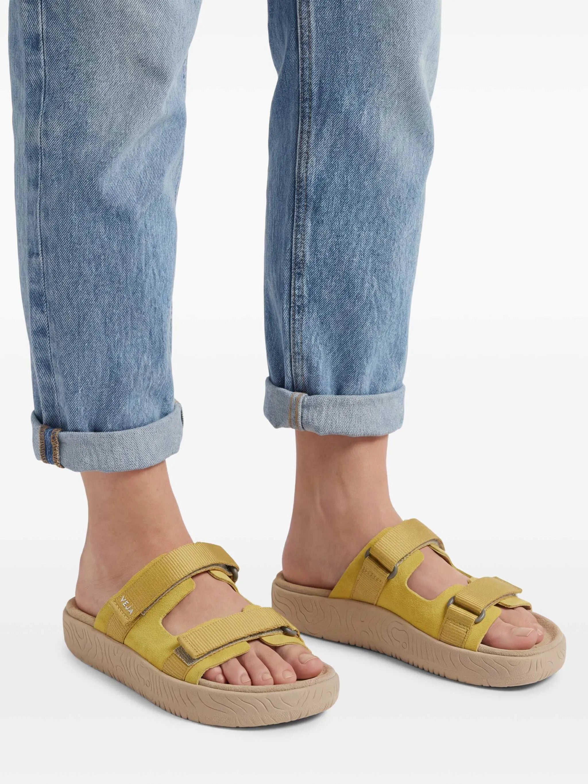 Arpoador double-strap suede sandals