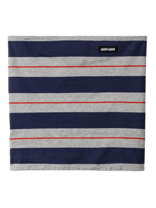 striped top