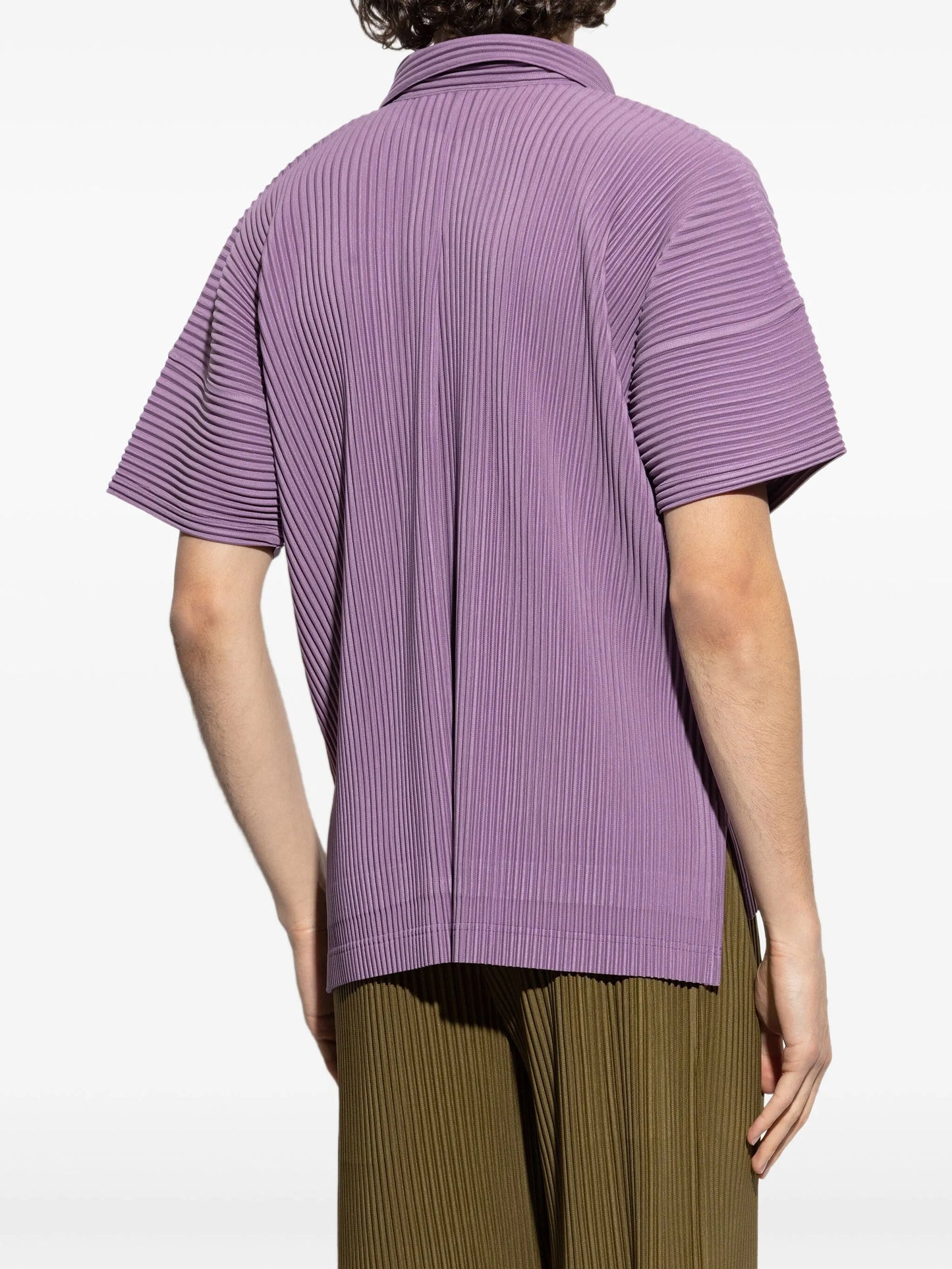 pleated shirt