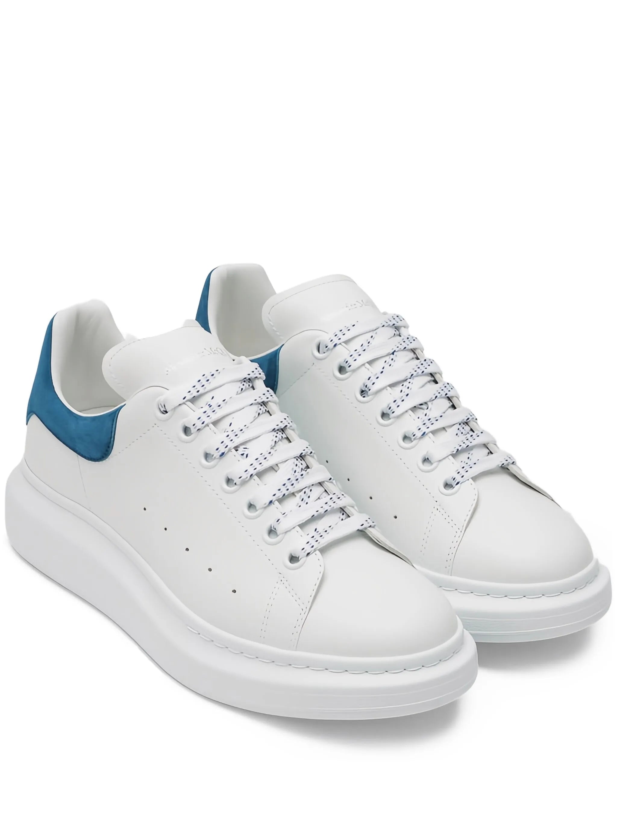 Oversized sneakers
