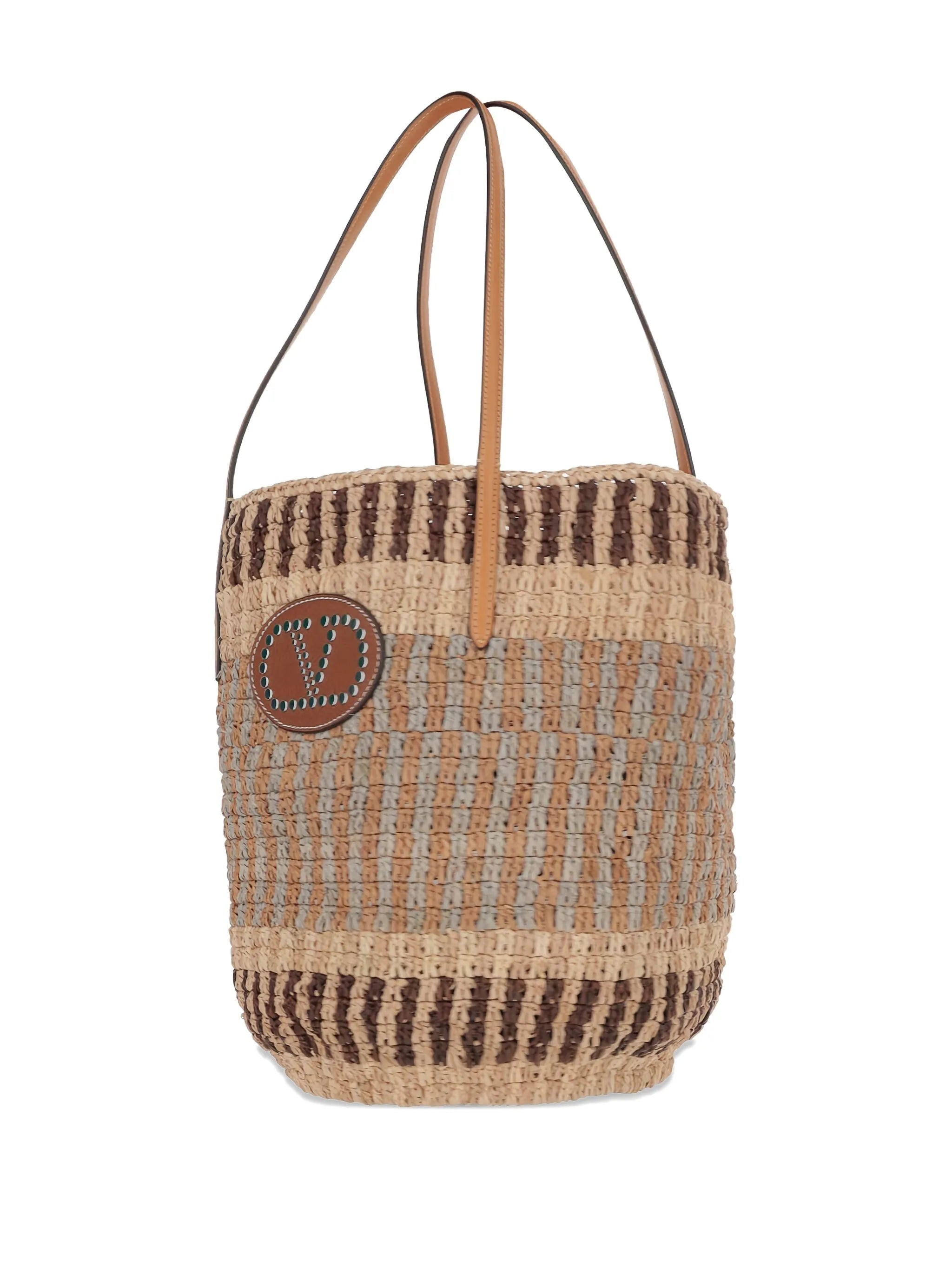 medium VLogo Signature shoulder bag