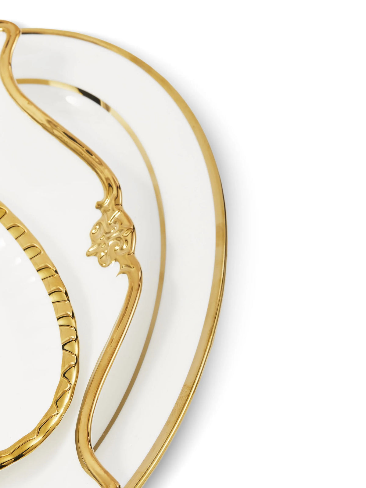 Golden Finds serving set