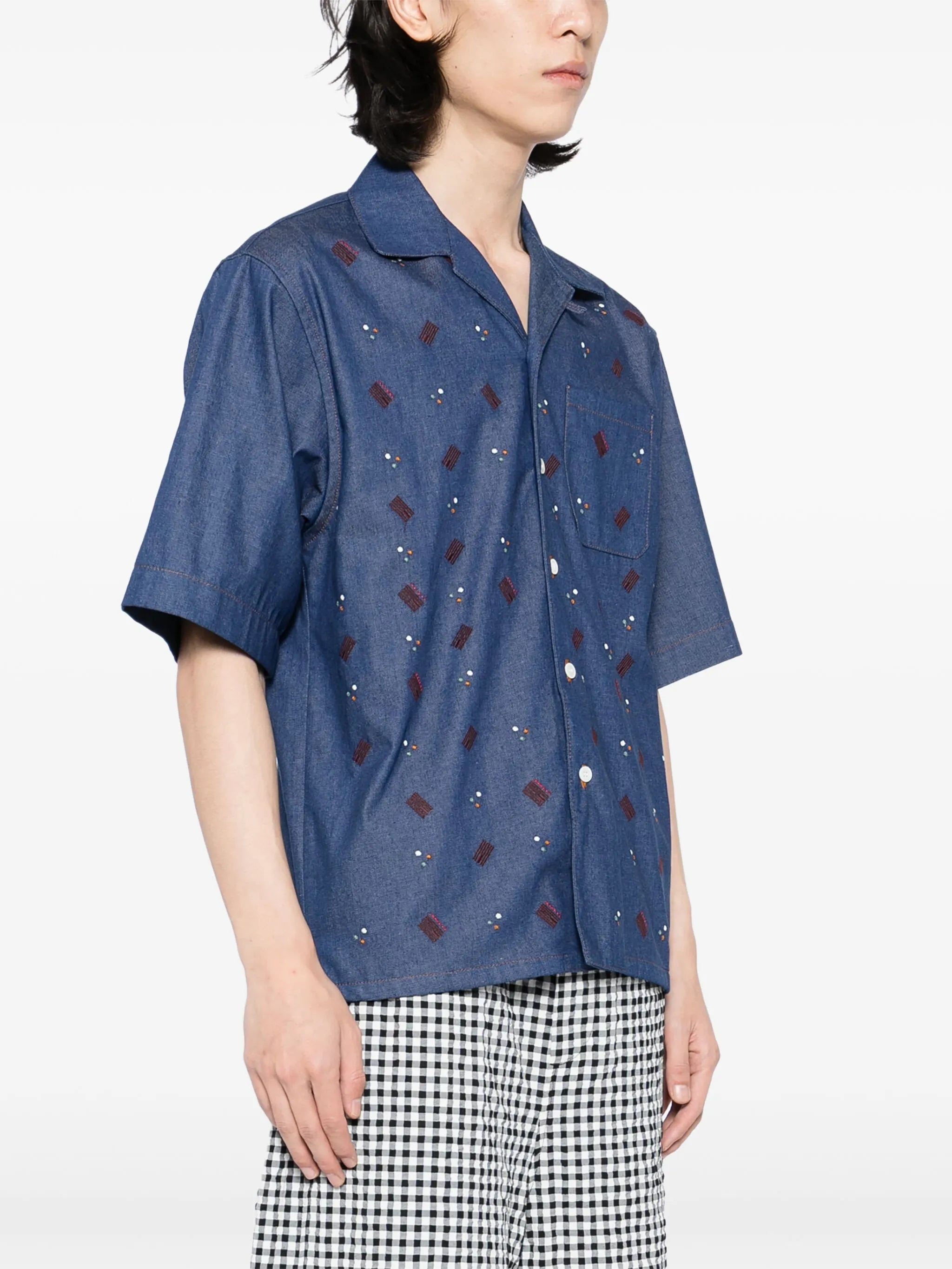 embroidered short sleeved shirt