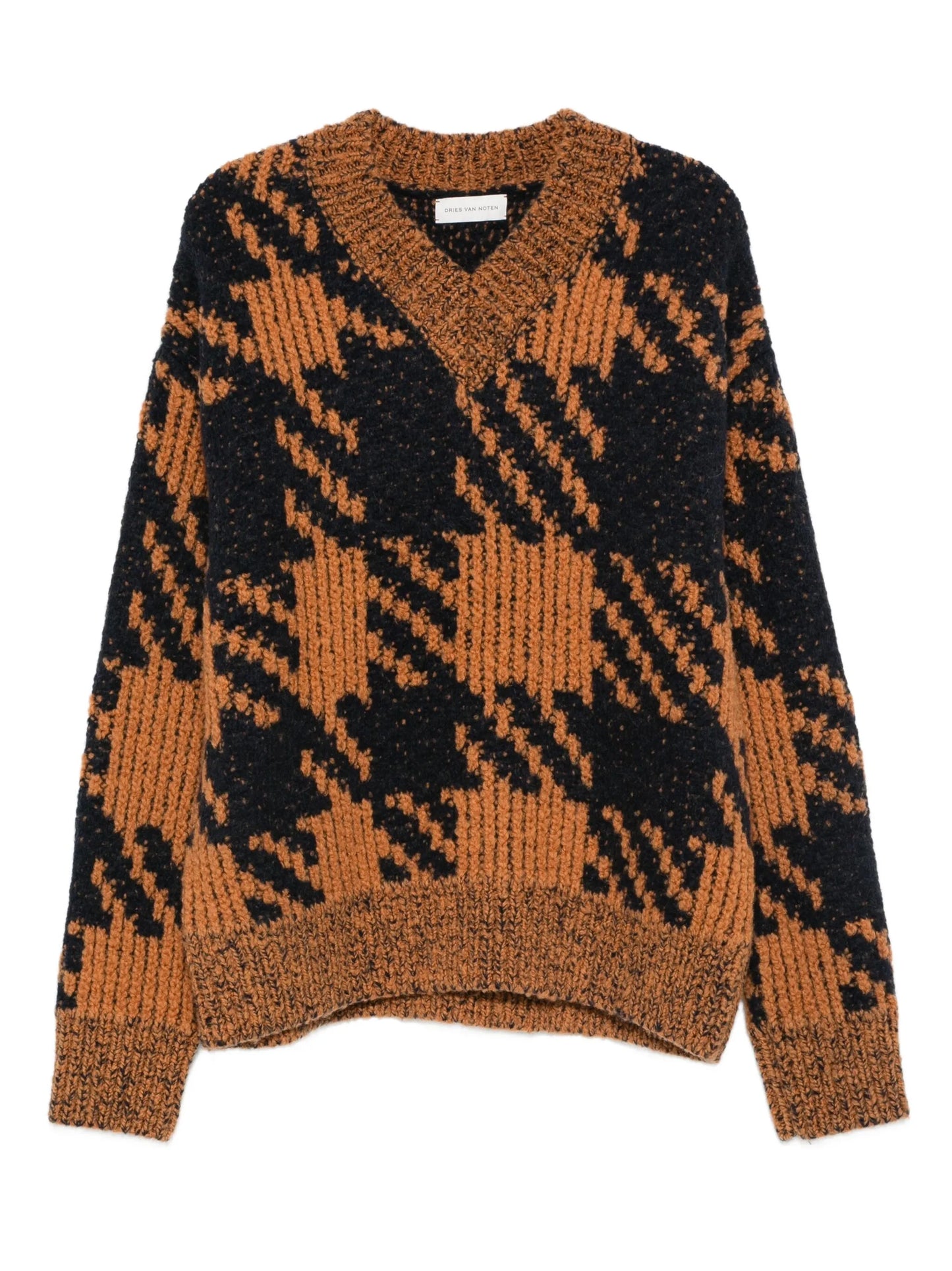 houndstooth-pattern V-neck jumper