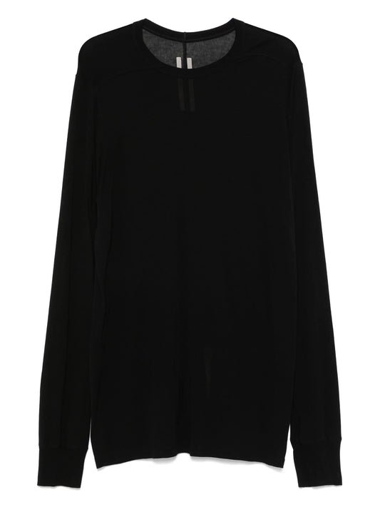 long-sleeve T-shirt