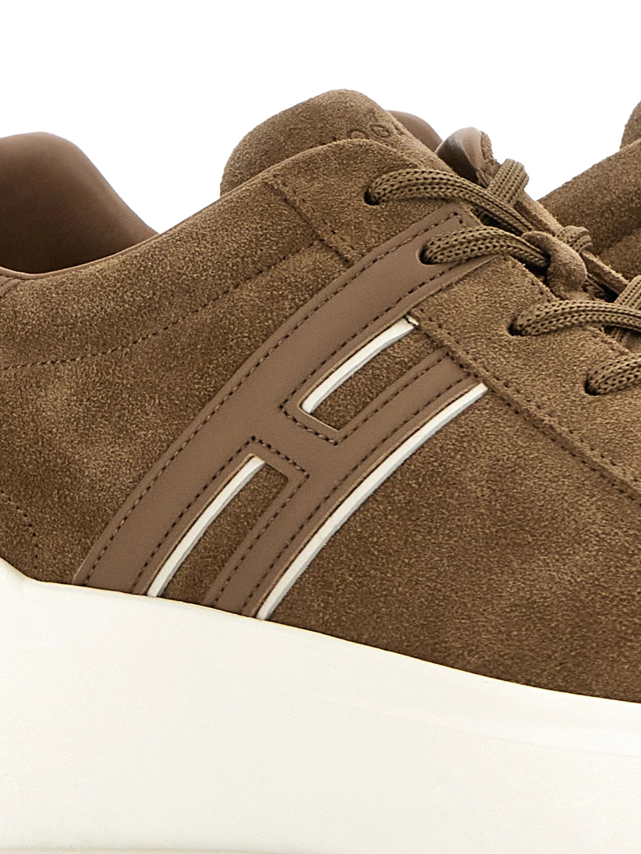 H580 sneakers