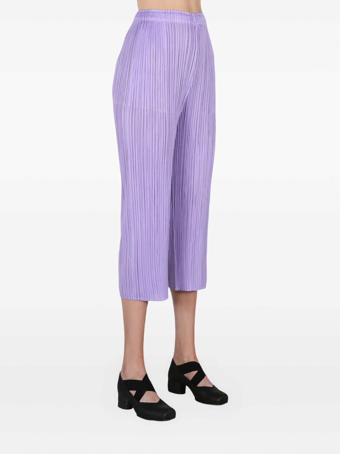 cropped tapered trousers