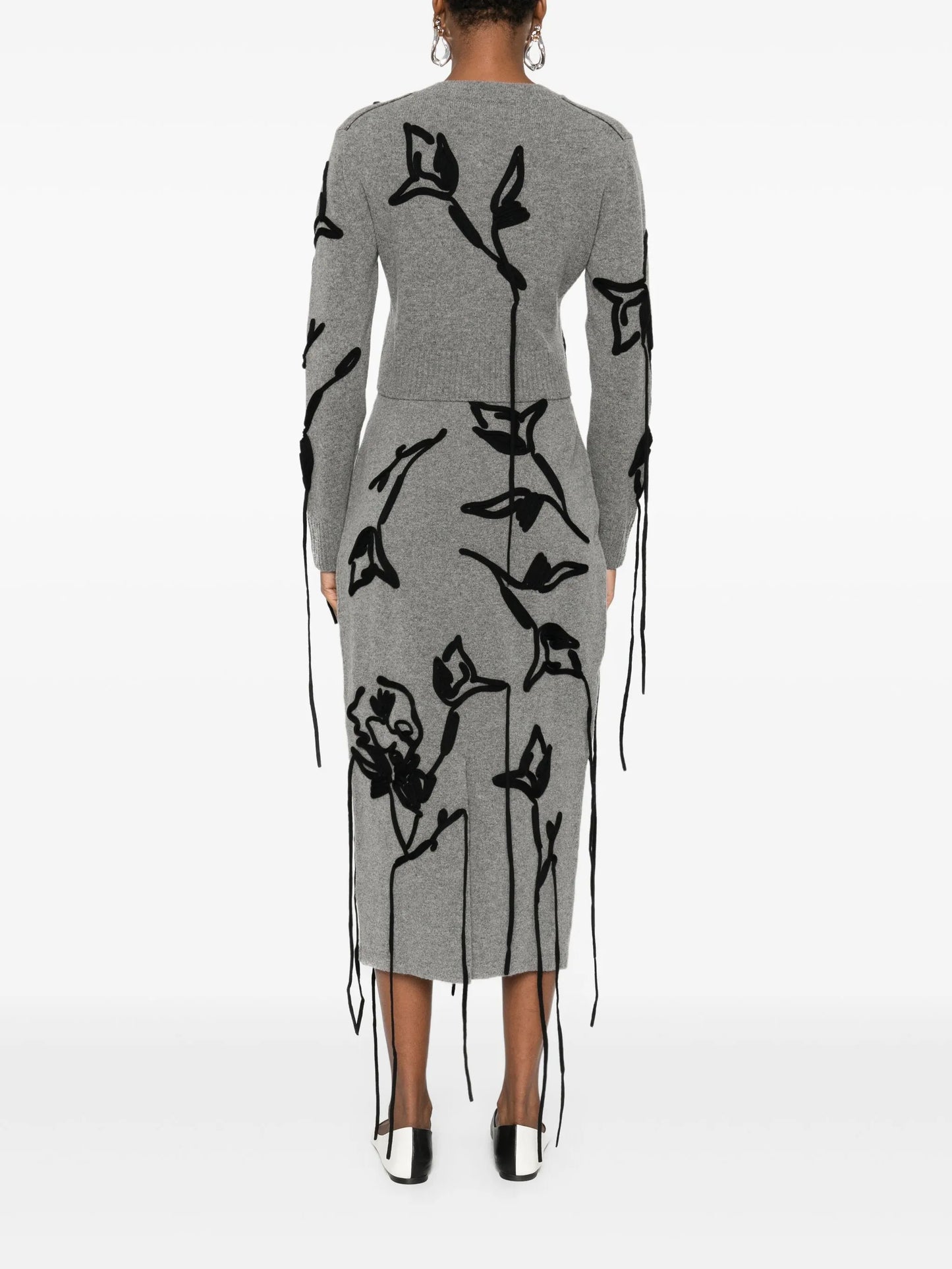floral-embroidered tie-detail cardigan