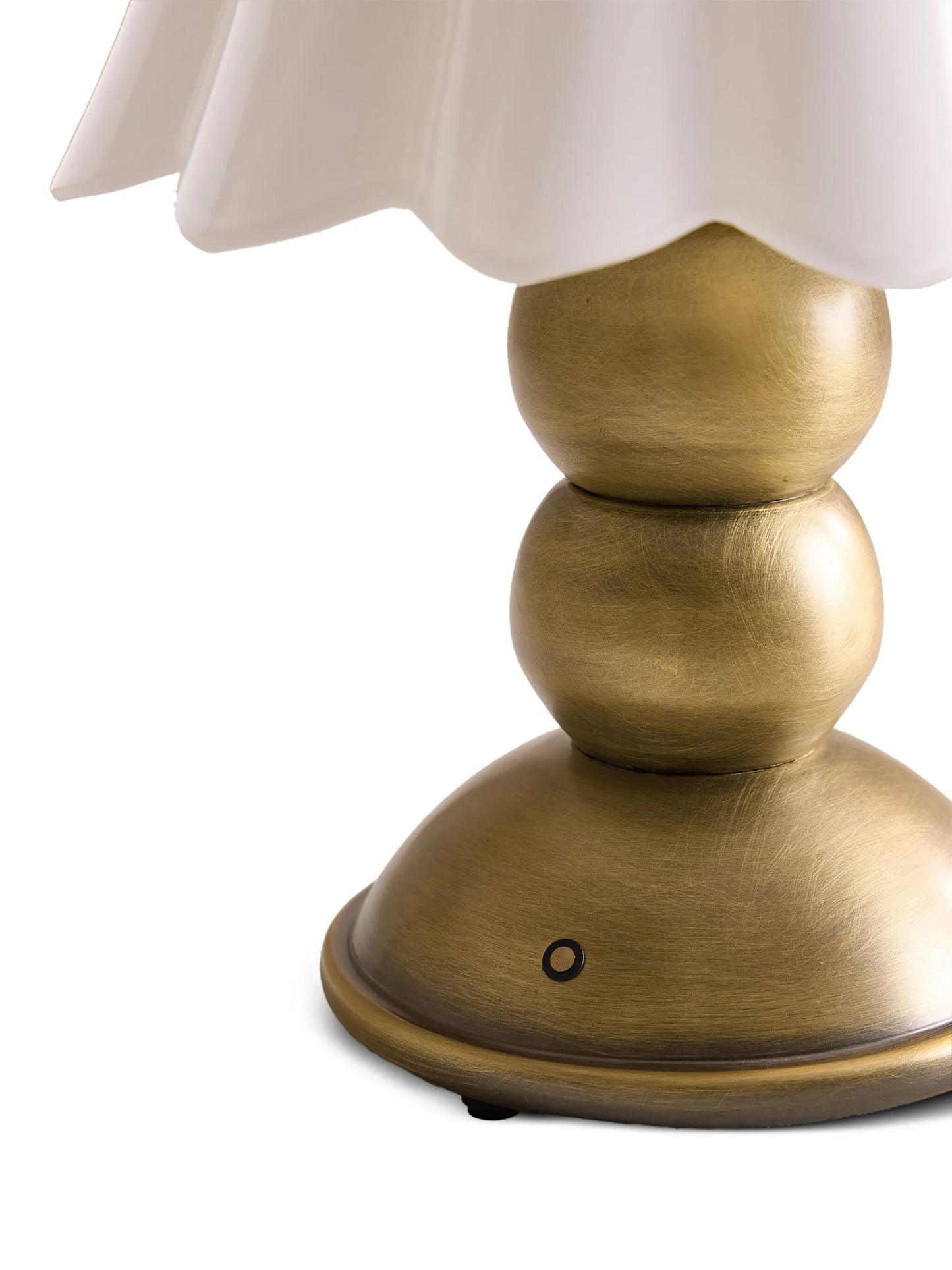 Baylee portable lamp