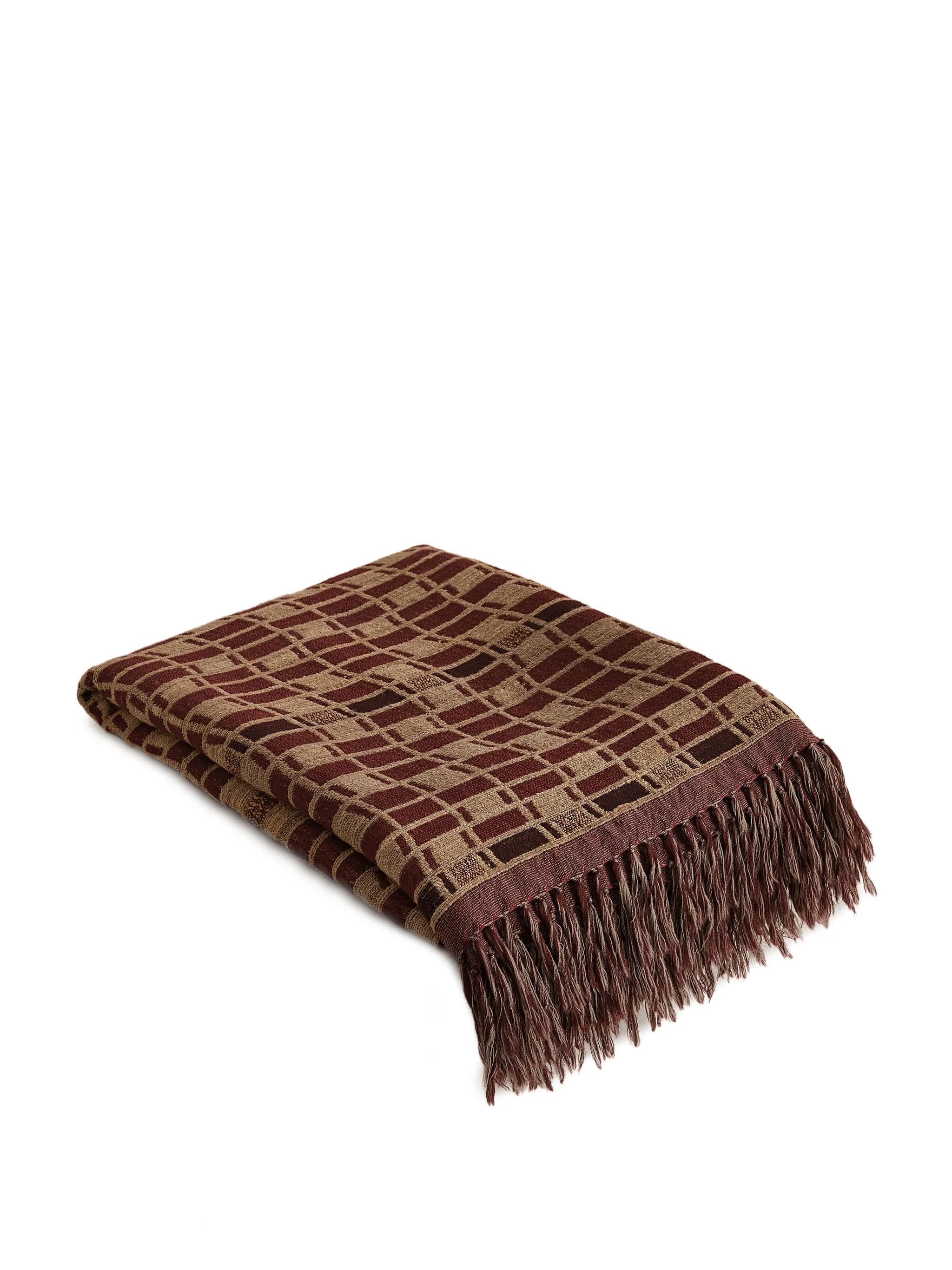 Erin geometric-pattern fringed throw