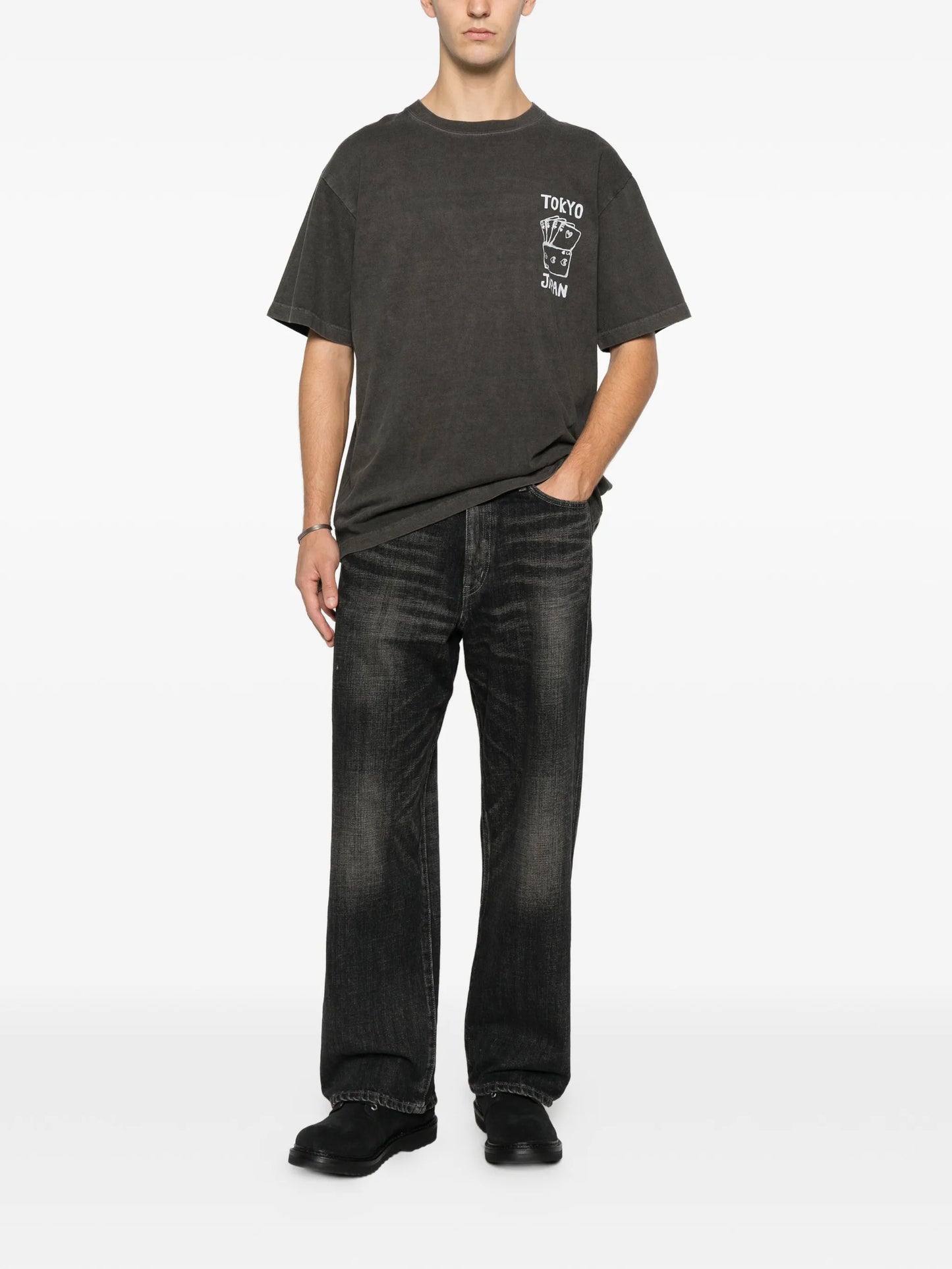 belt-loop pocket jeans