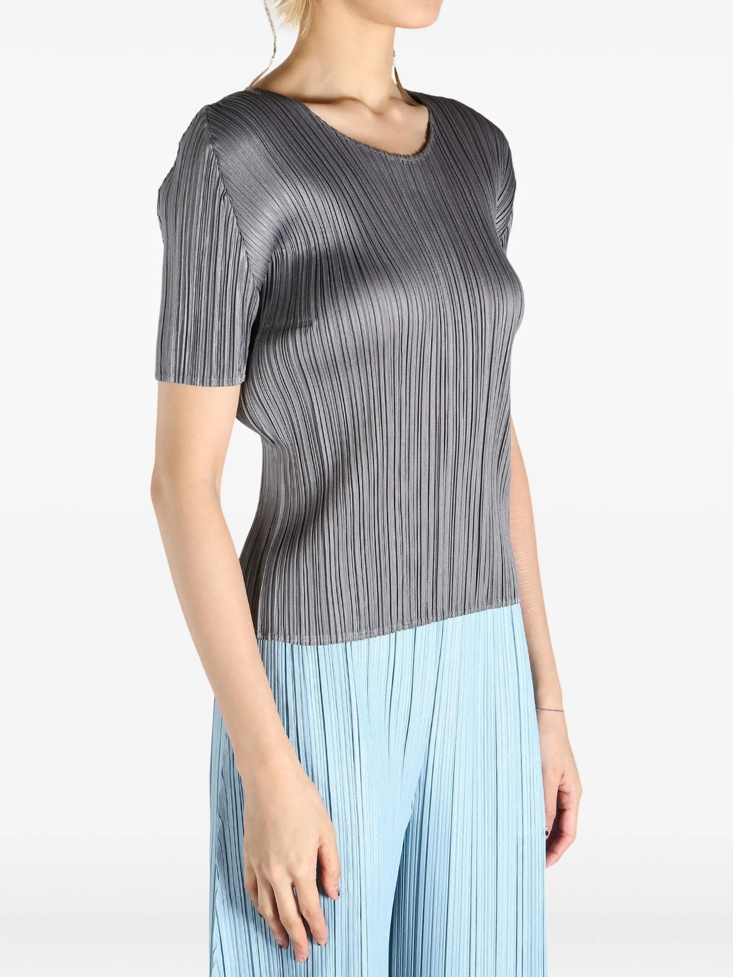 pleated short-sleeve top