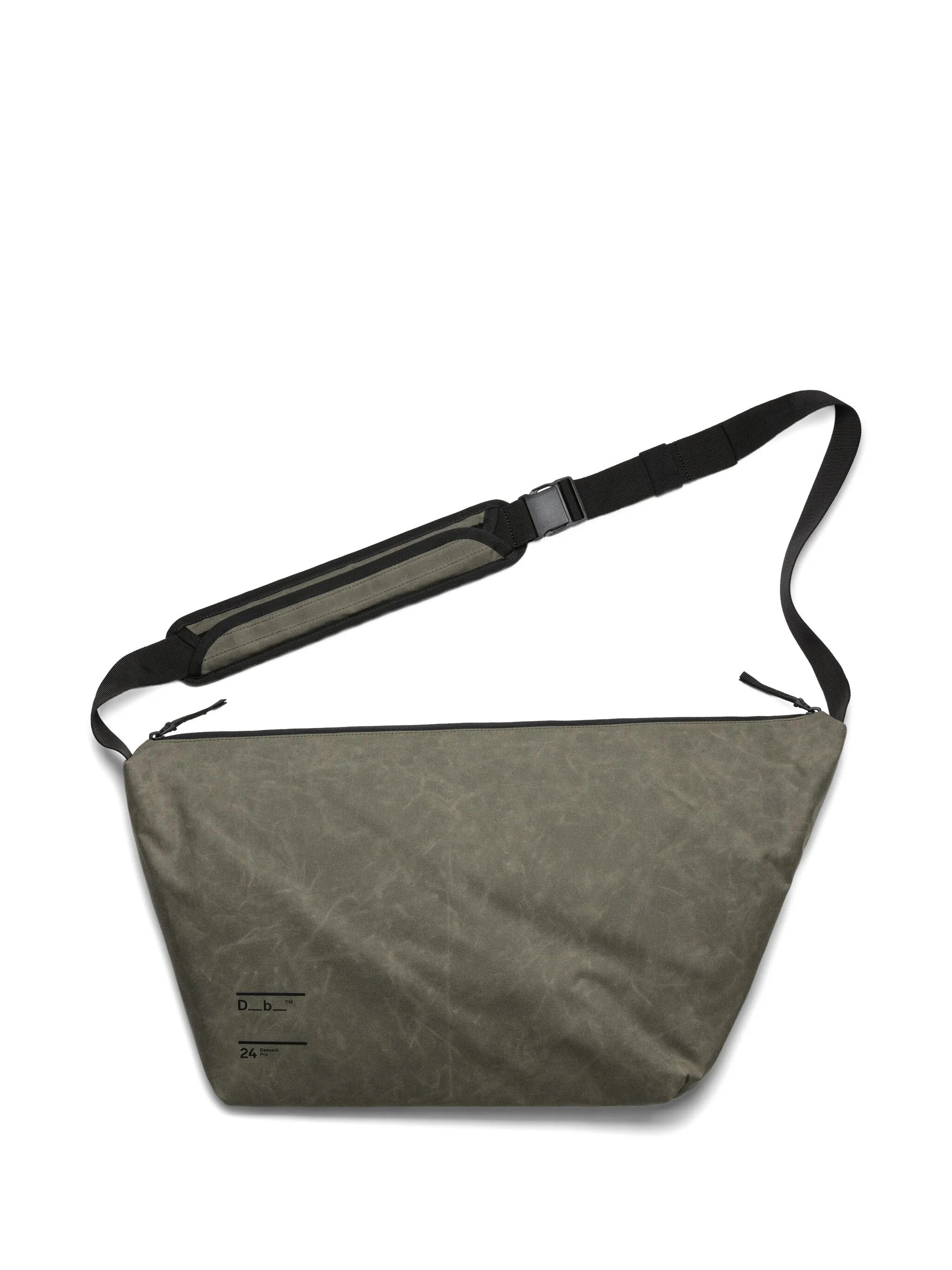 Ramverk Pro sling-strap bag