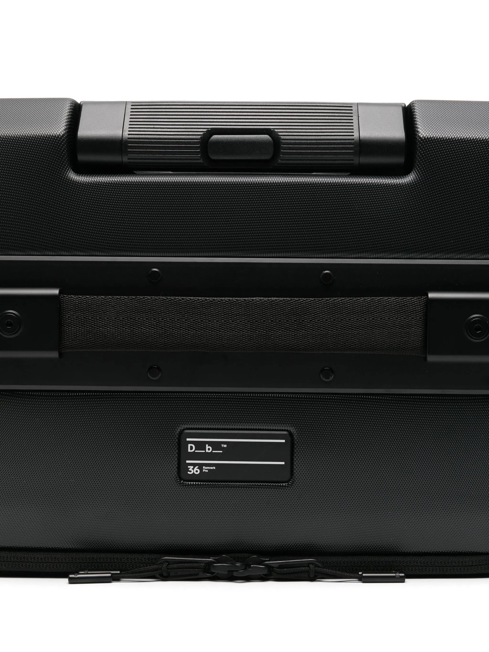 Ramverk Pro carry-on suitcase