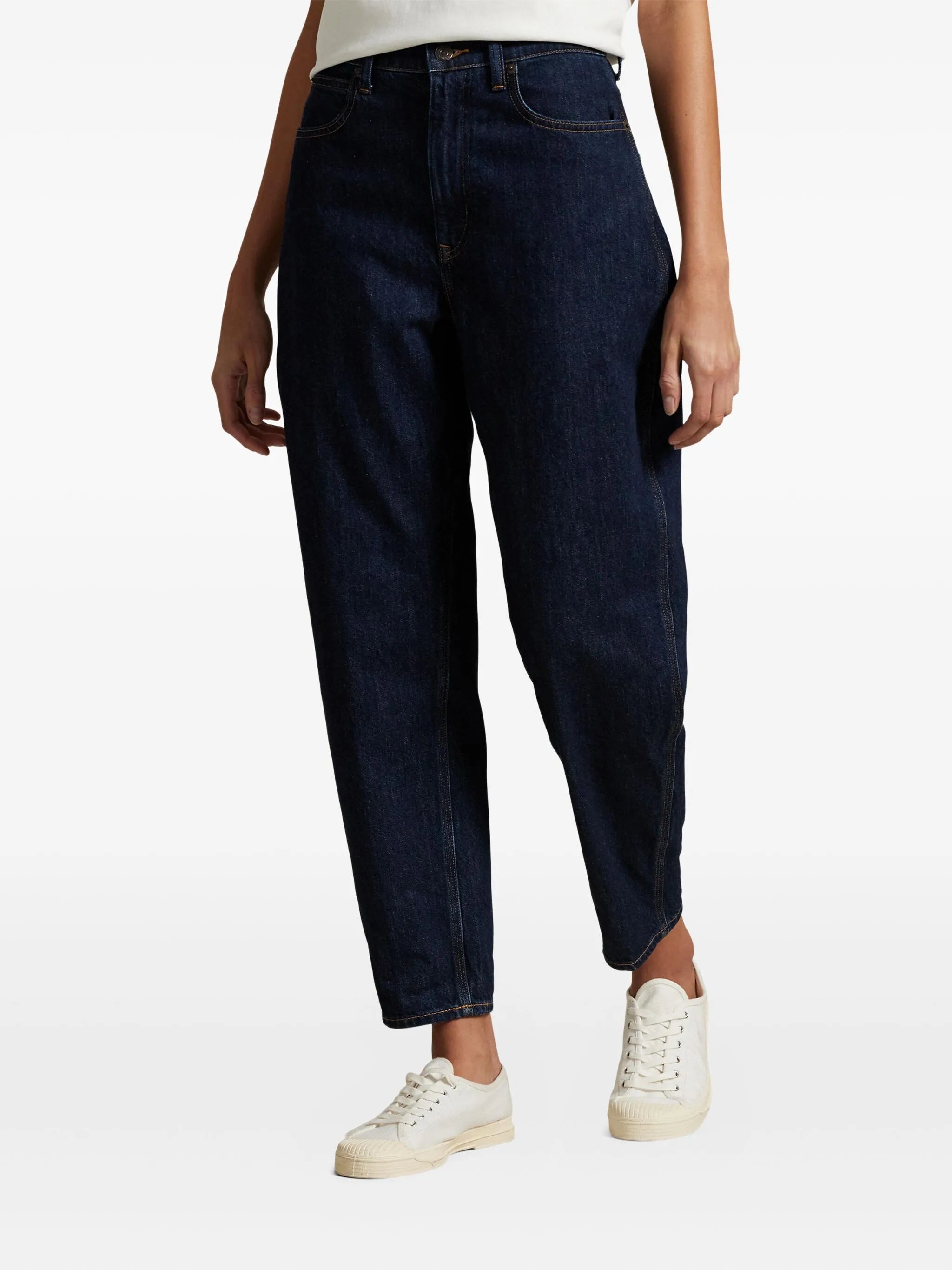 high-waisted jeans