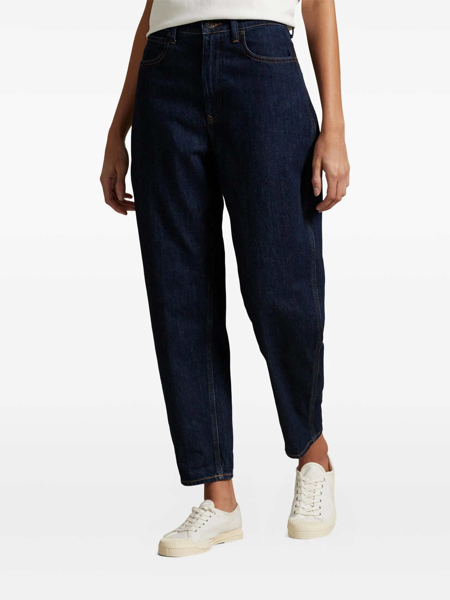 high-waisted jeans