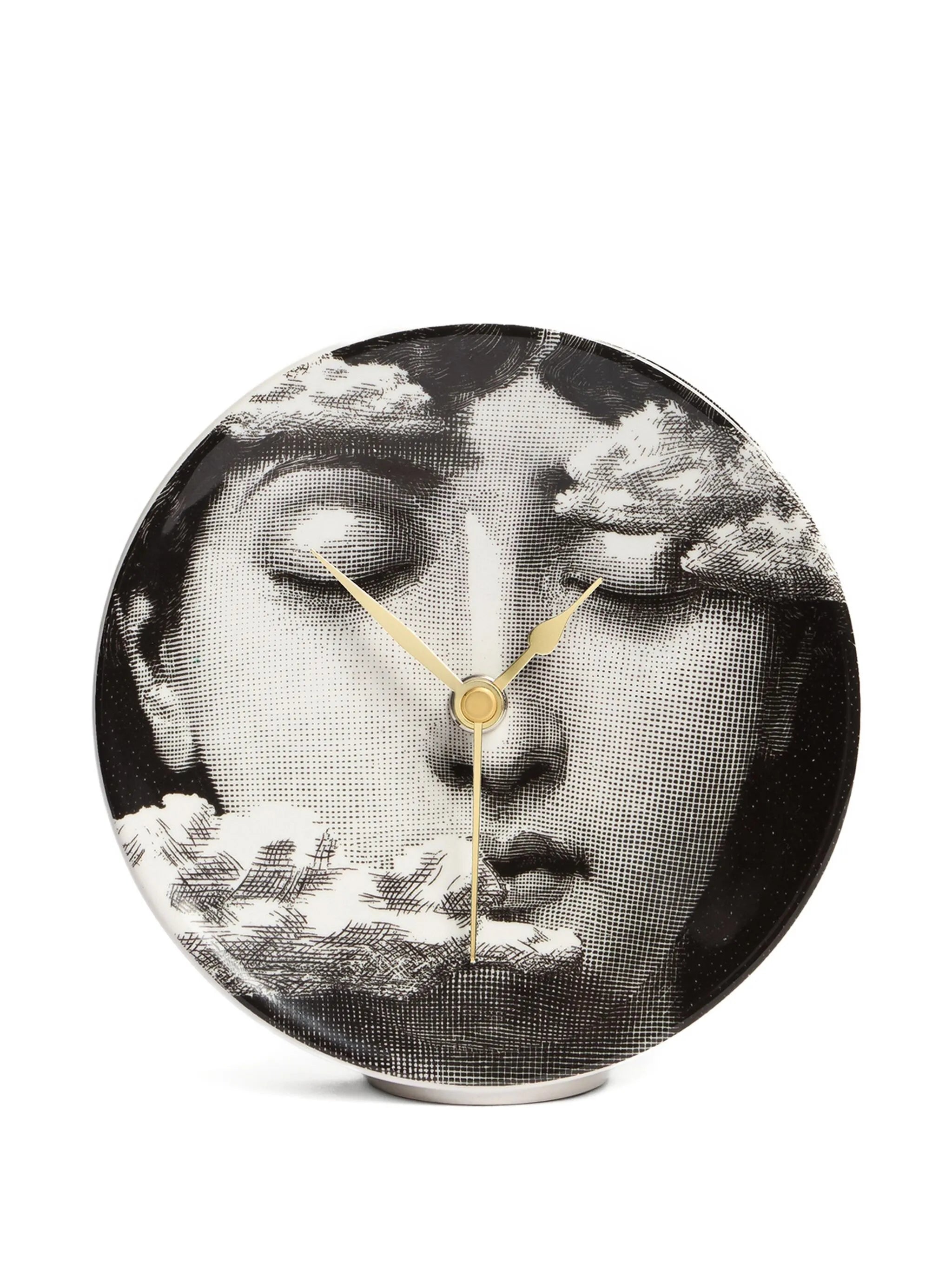 table clock Tra le nuvole