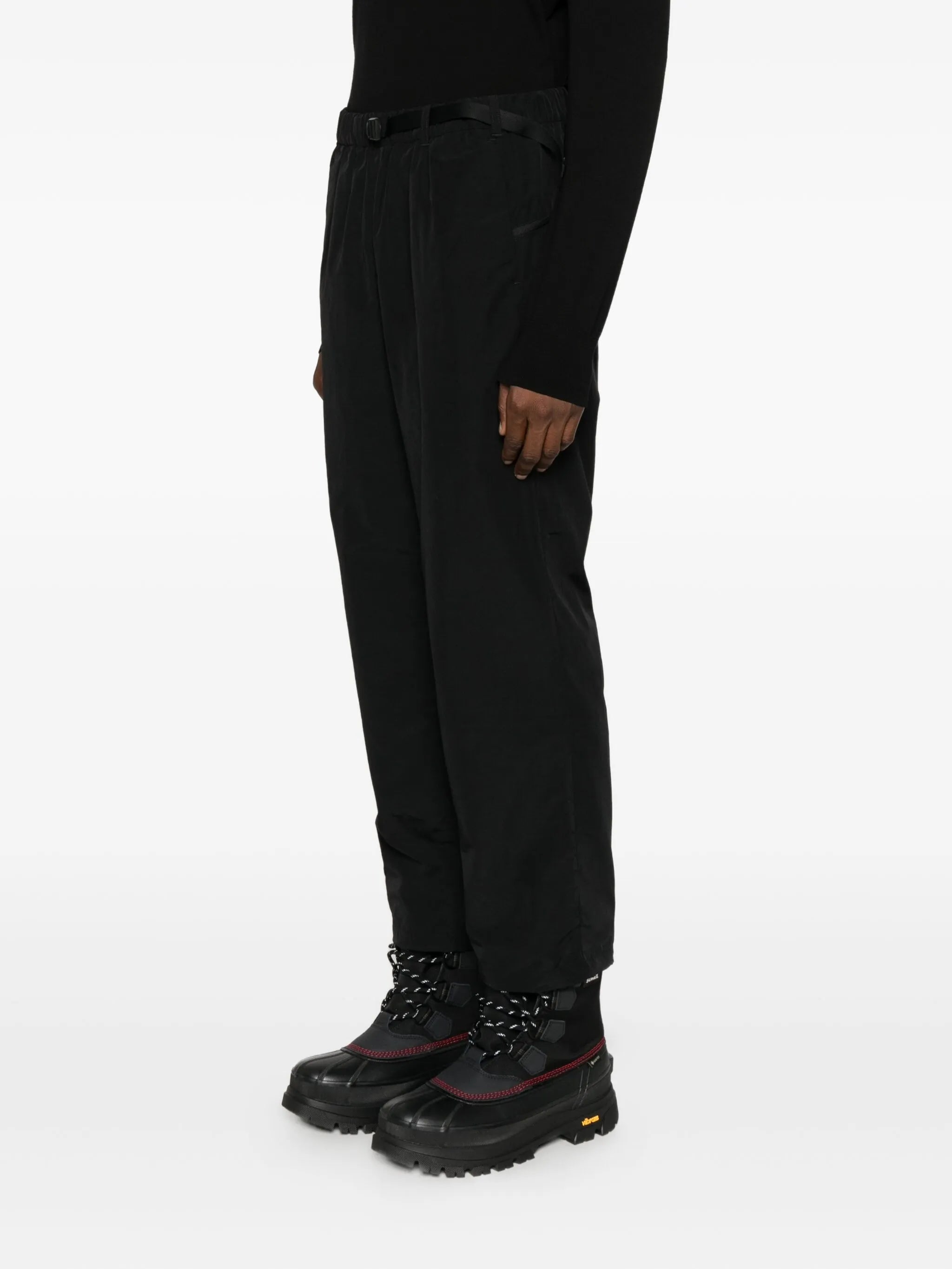 belted straight-leg trousers