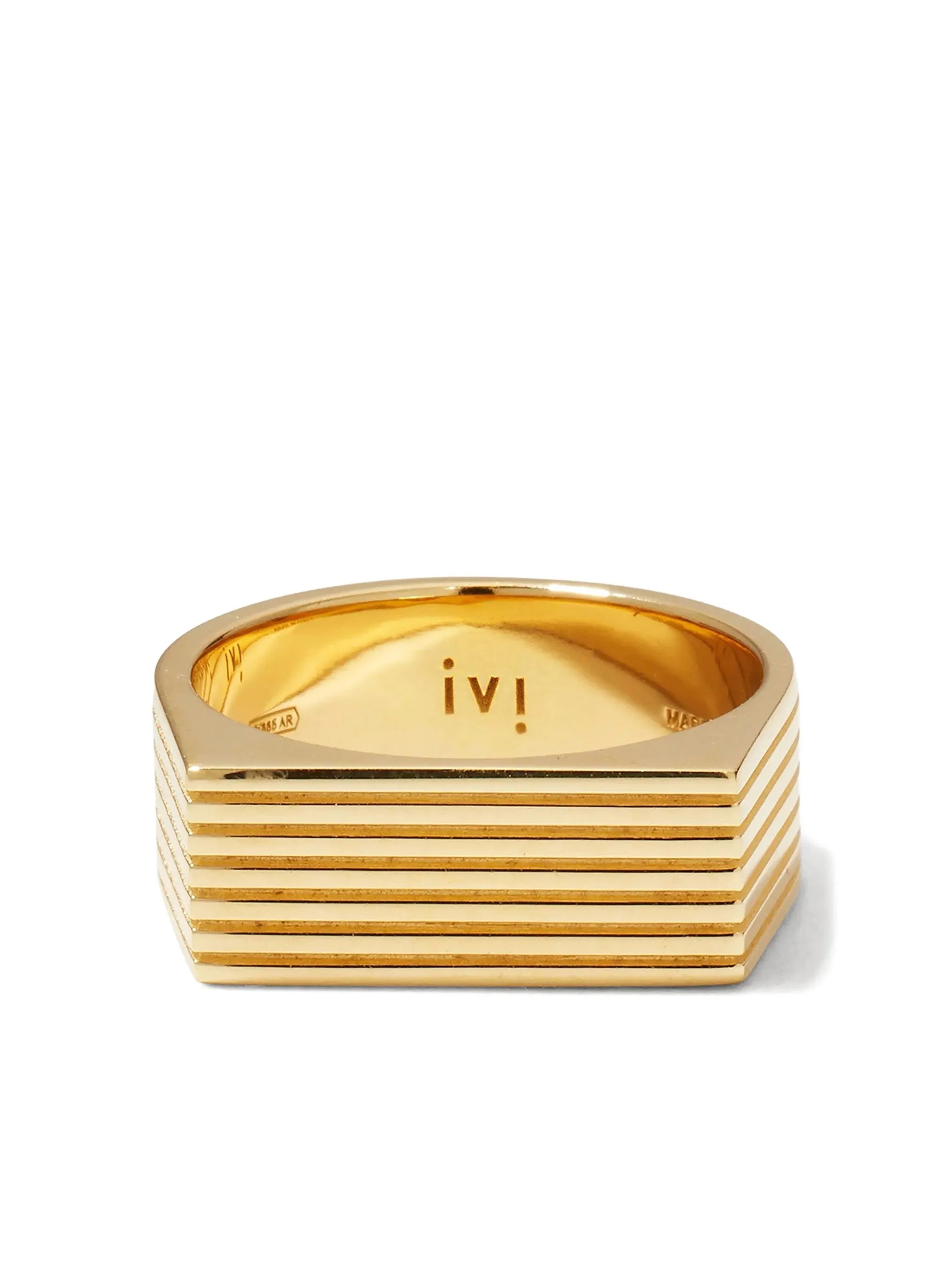 Aurelia ring