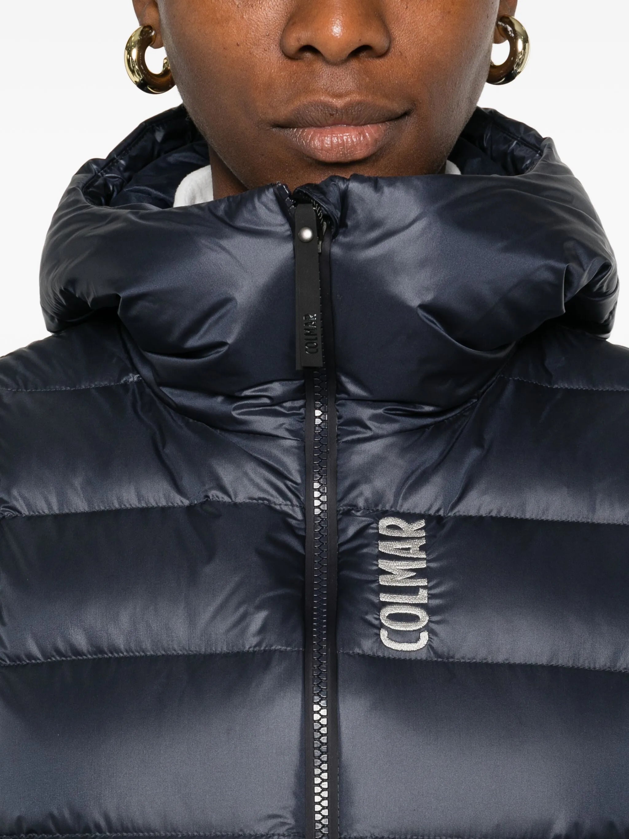 zip-fastening hooded gilet