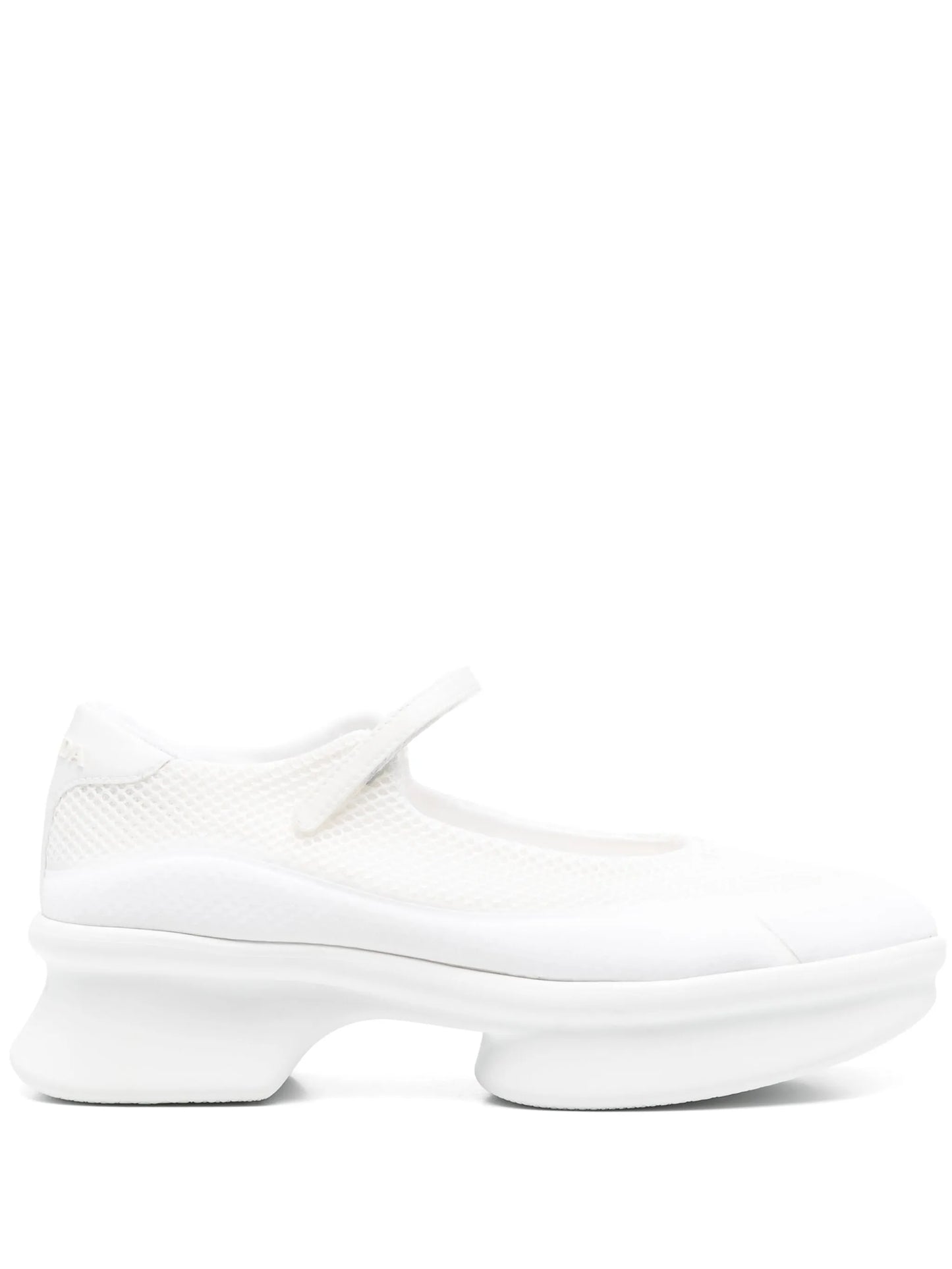 mesh trainers