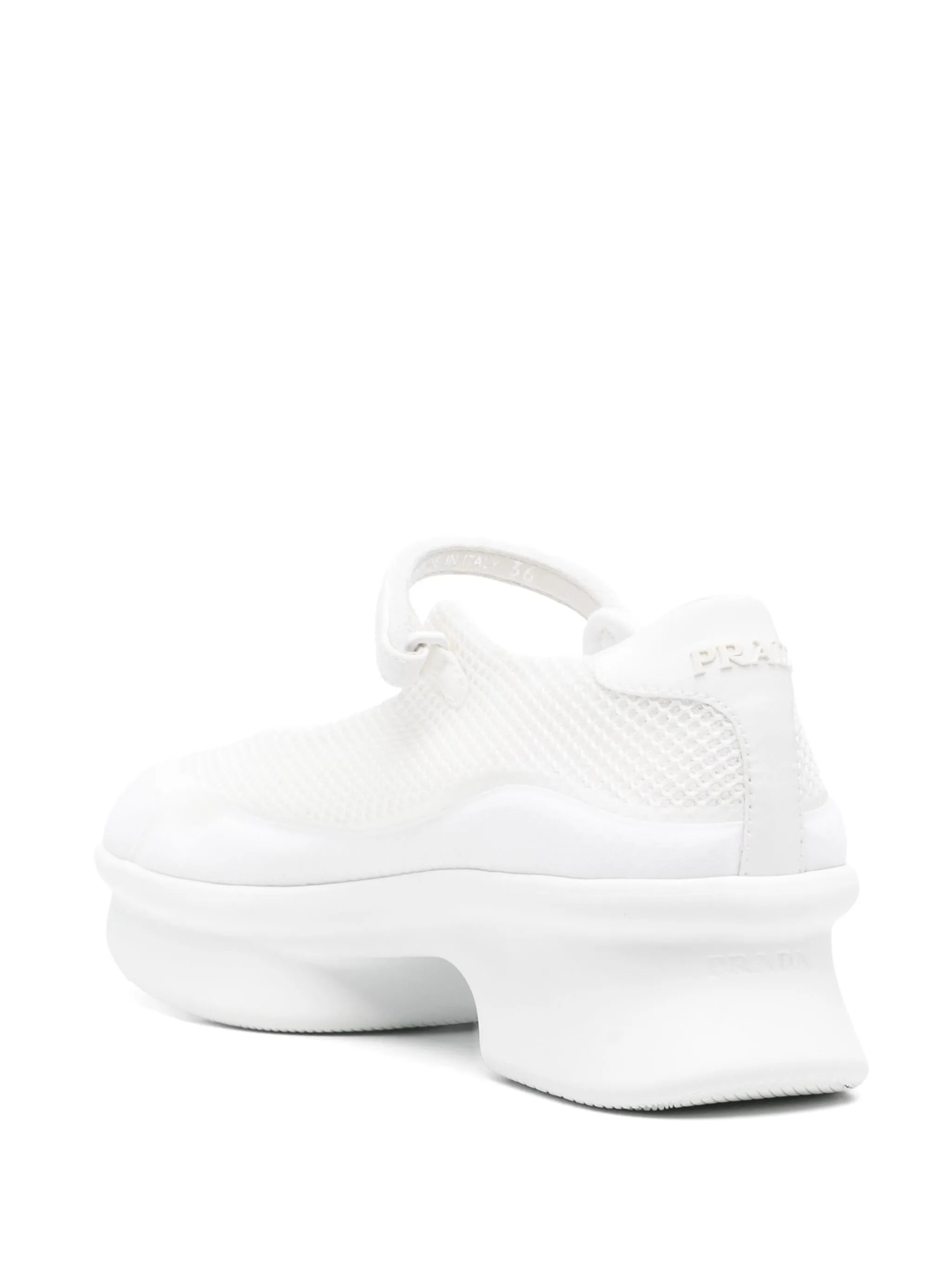 logo-detail round-toe sneakers