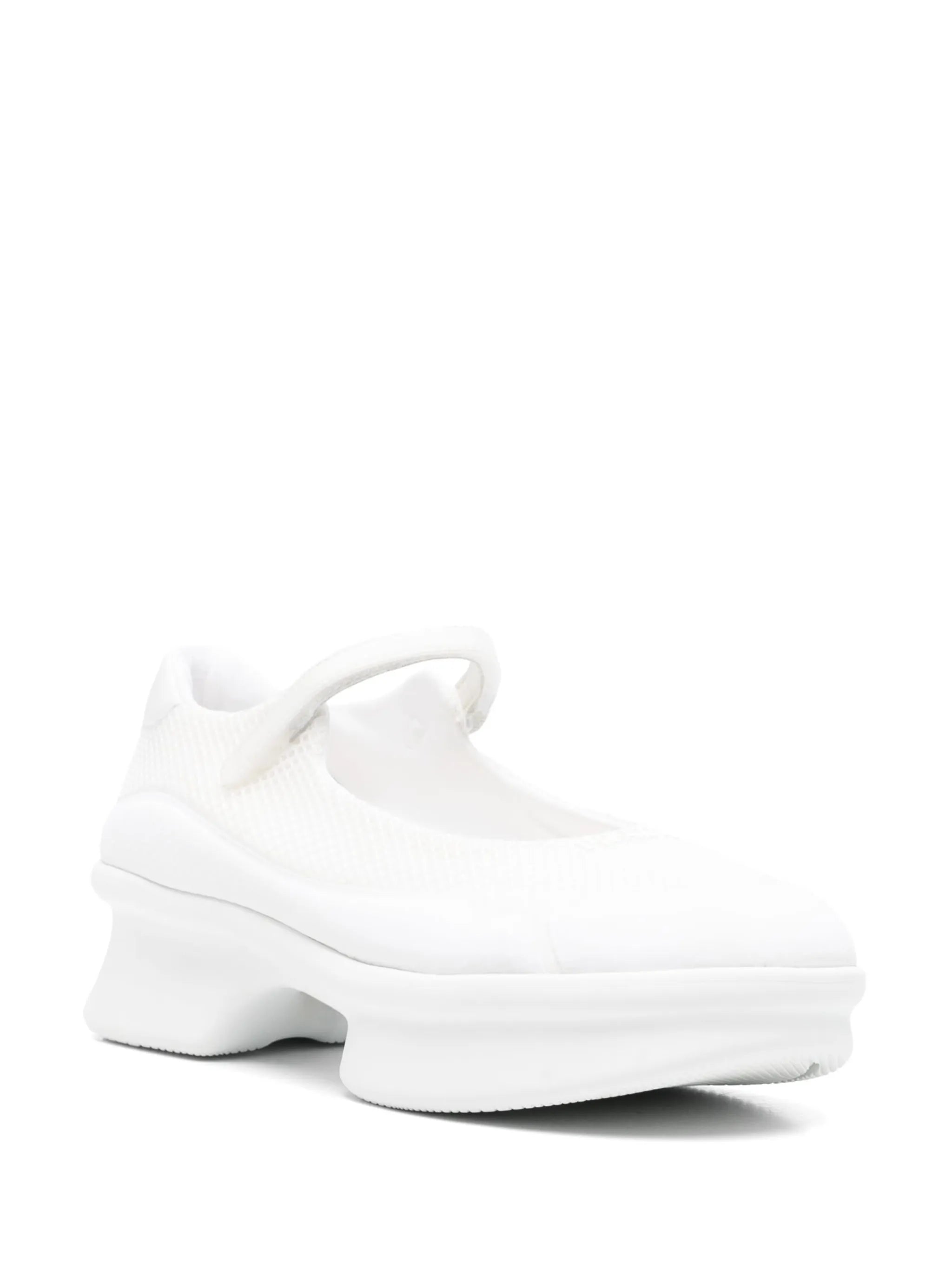 mesh trainers