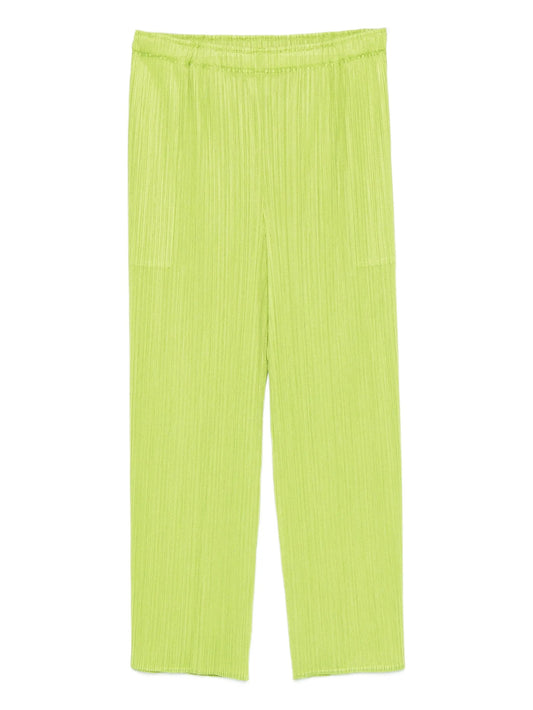 pleated trousers