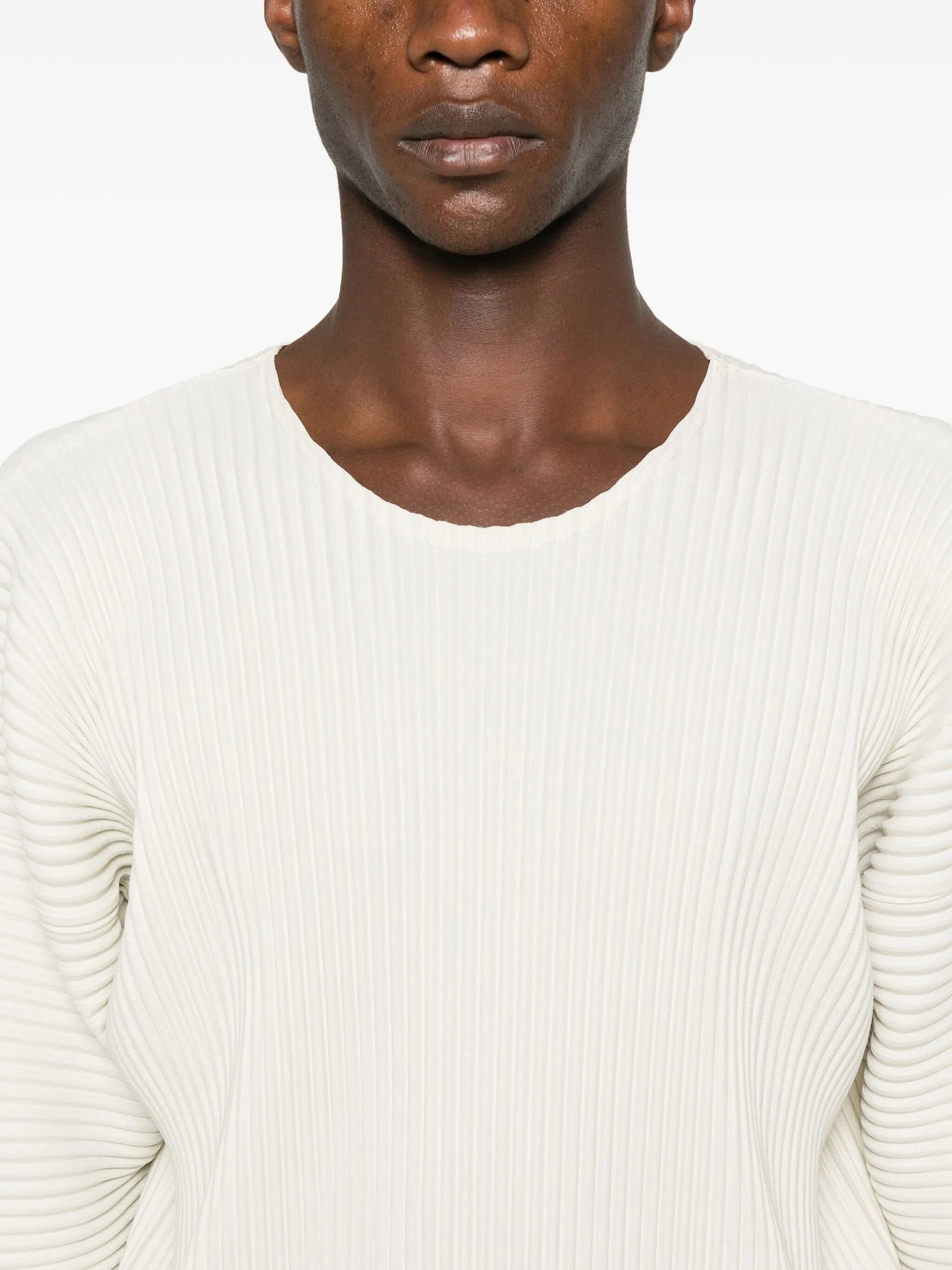 Monthly Colors: September pleated T-shirt