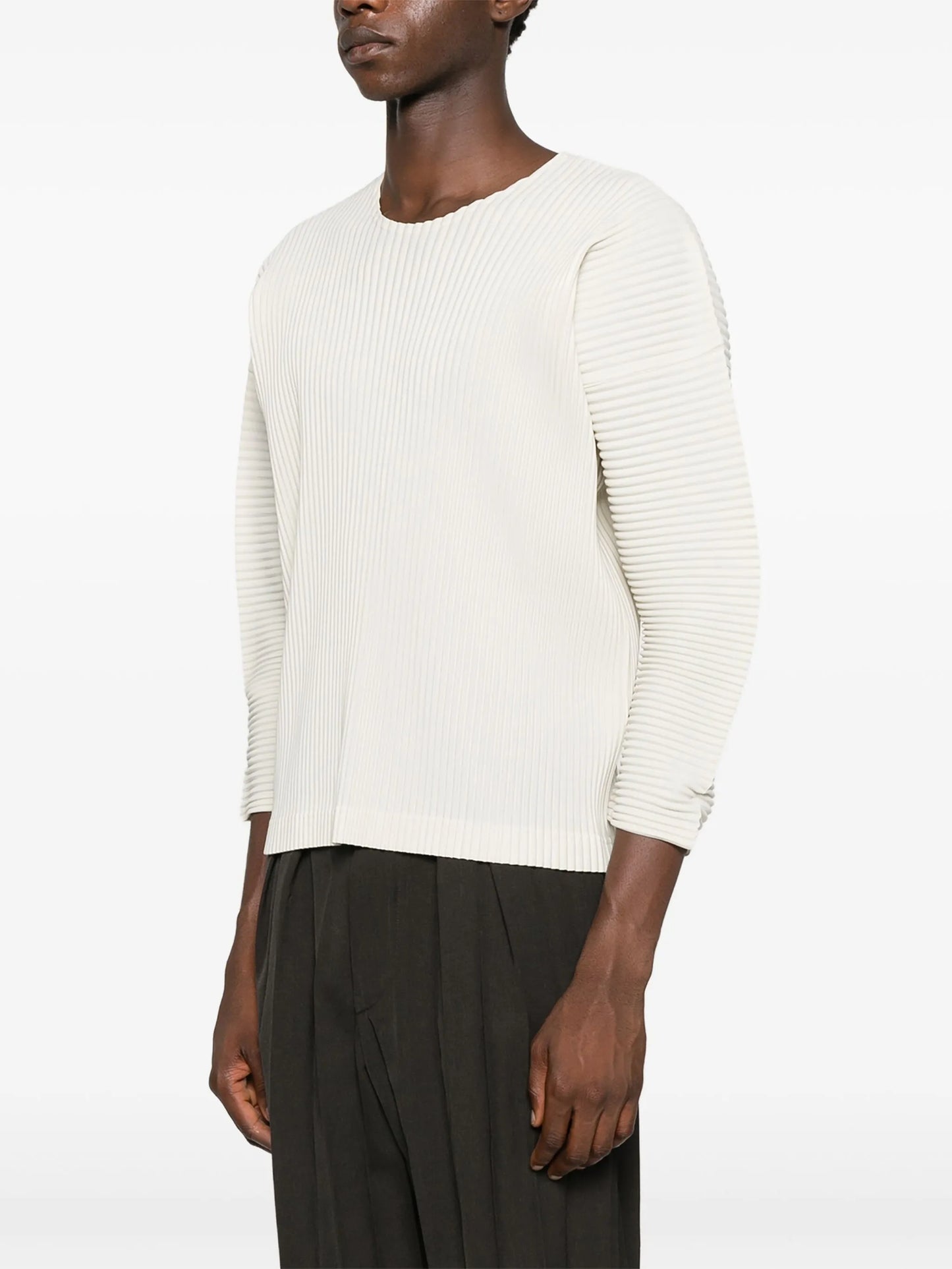 Monthly Colors: September pleated T-shirt