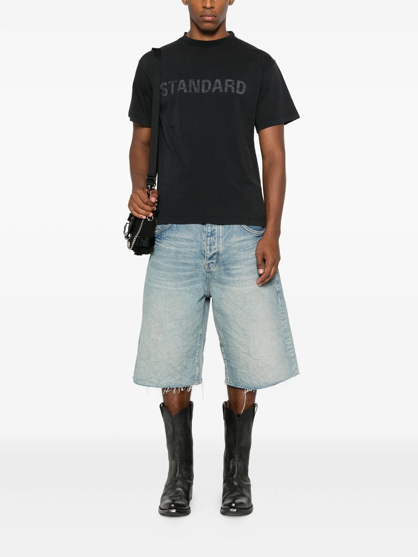 Standard T-shirt