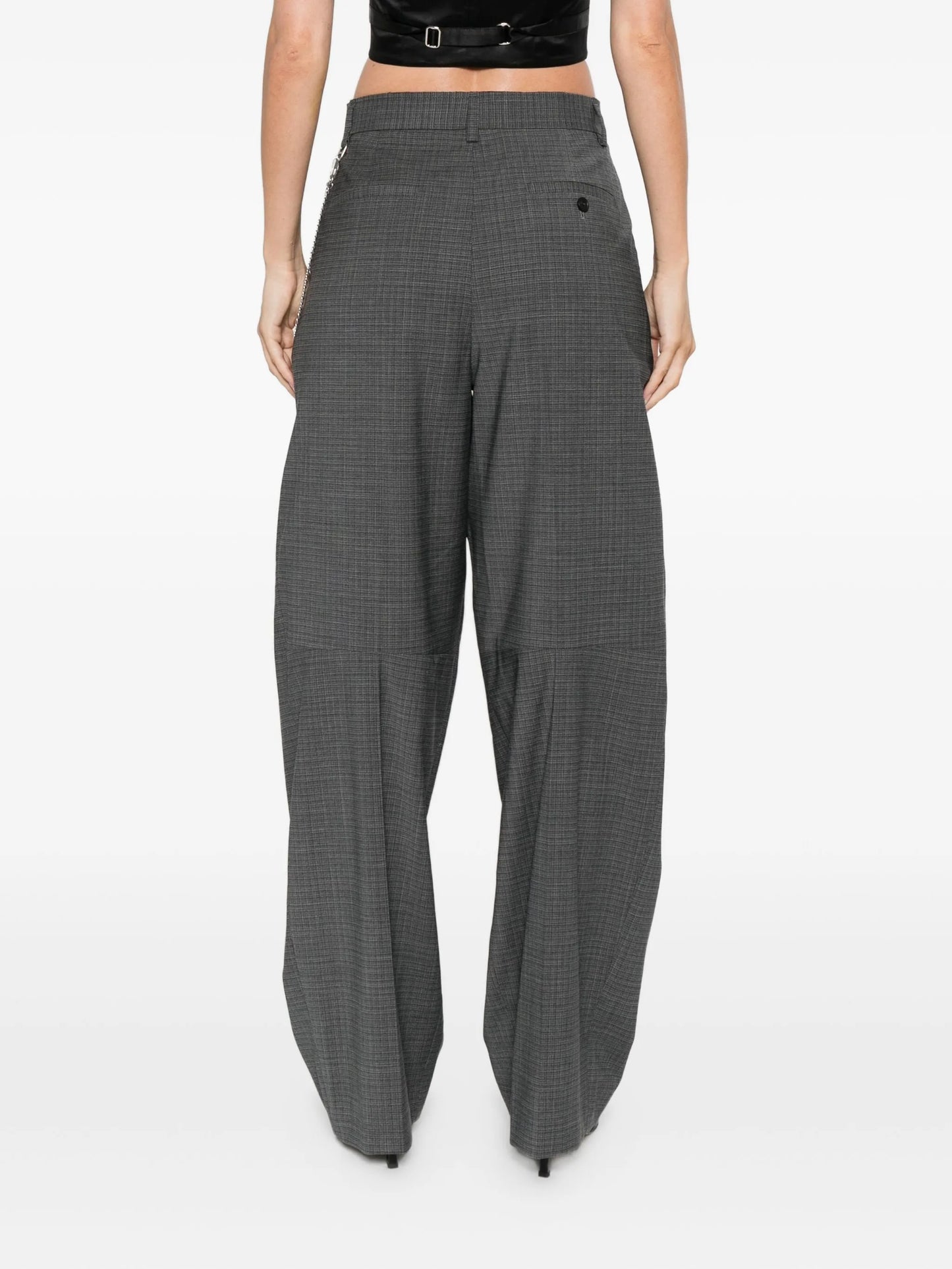 pleated key-chain trousers