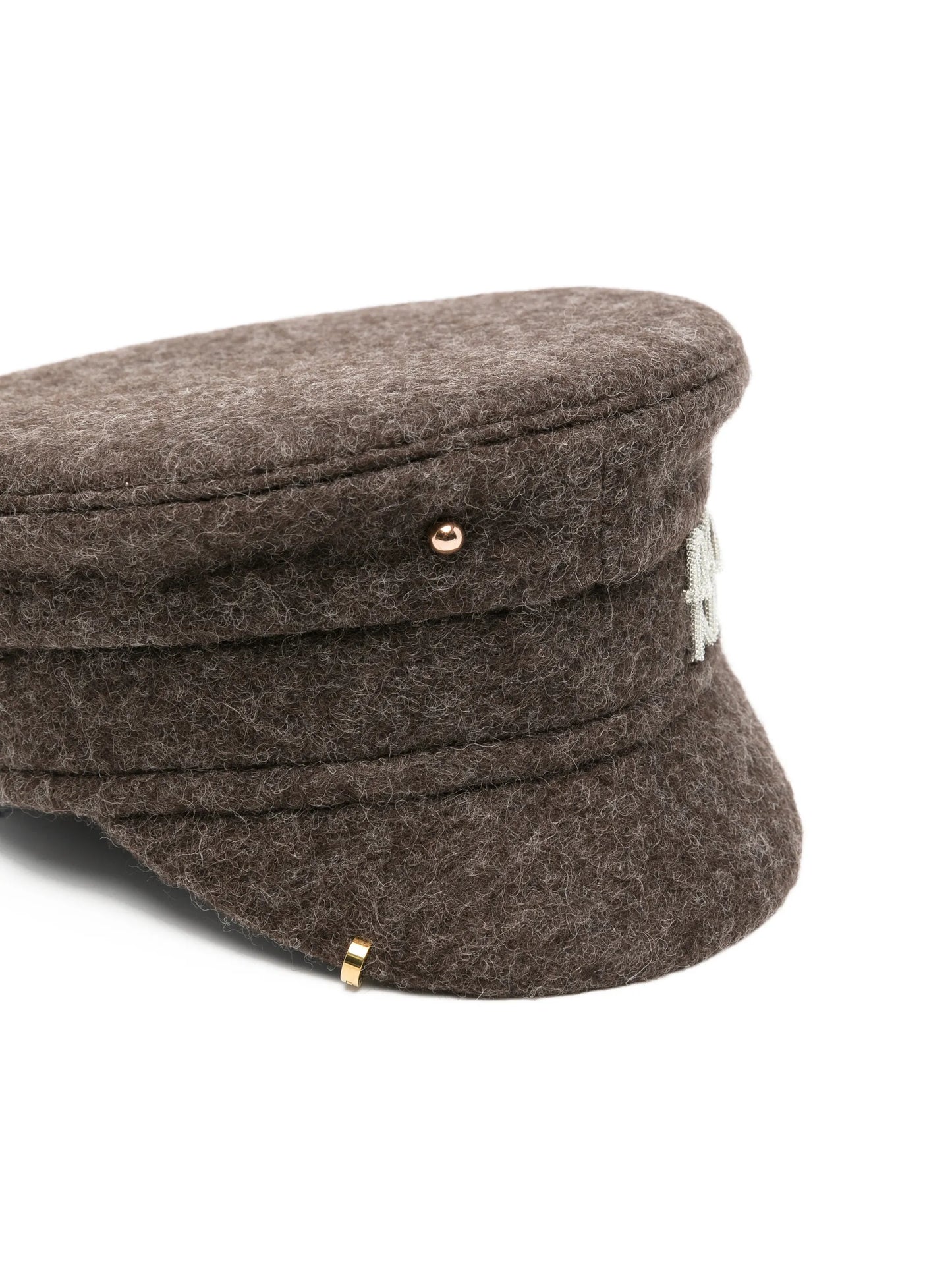 logo-detail hat