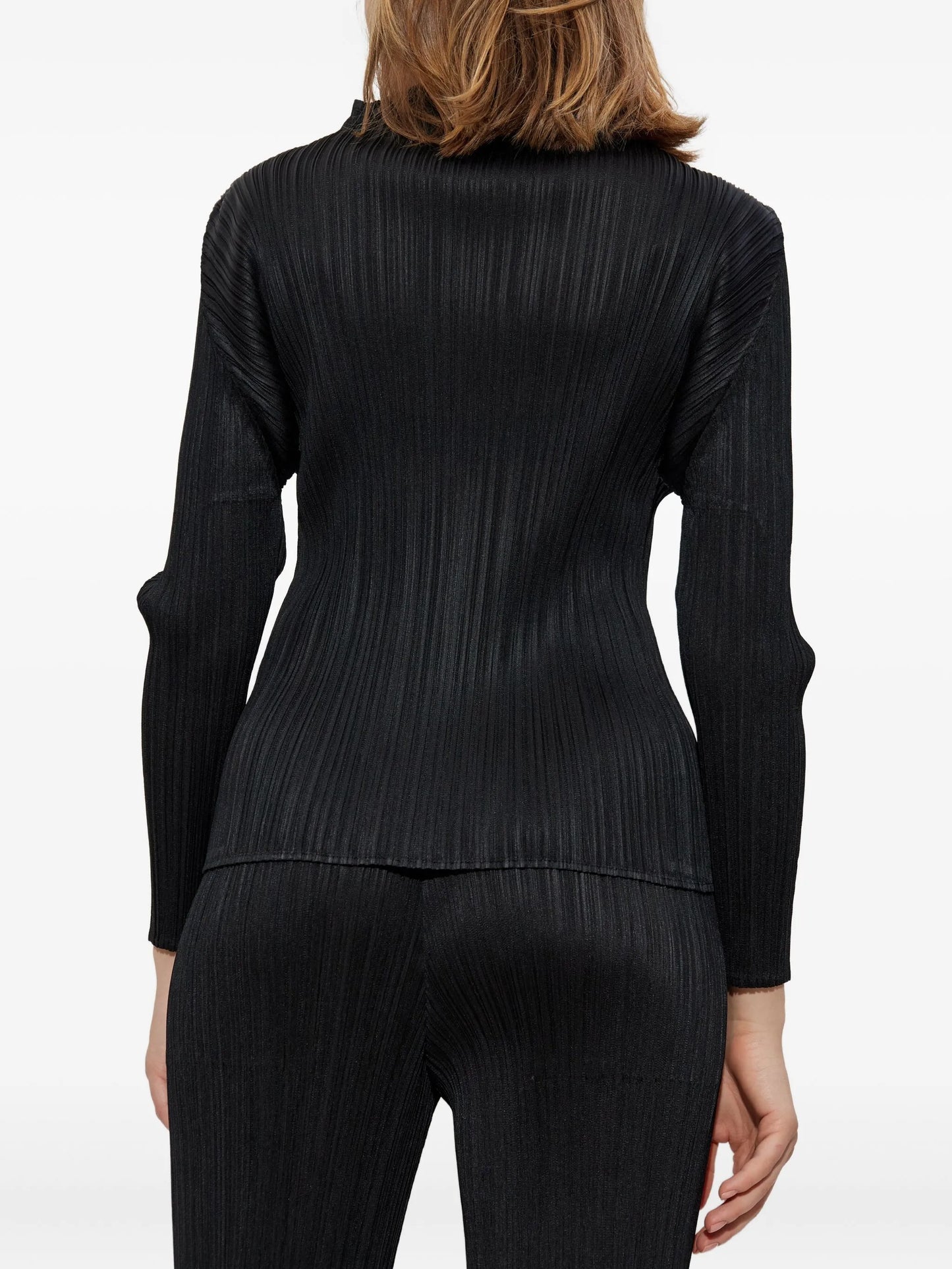 pleated T-shirt