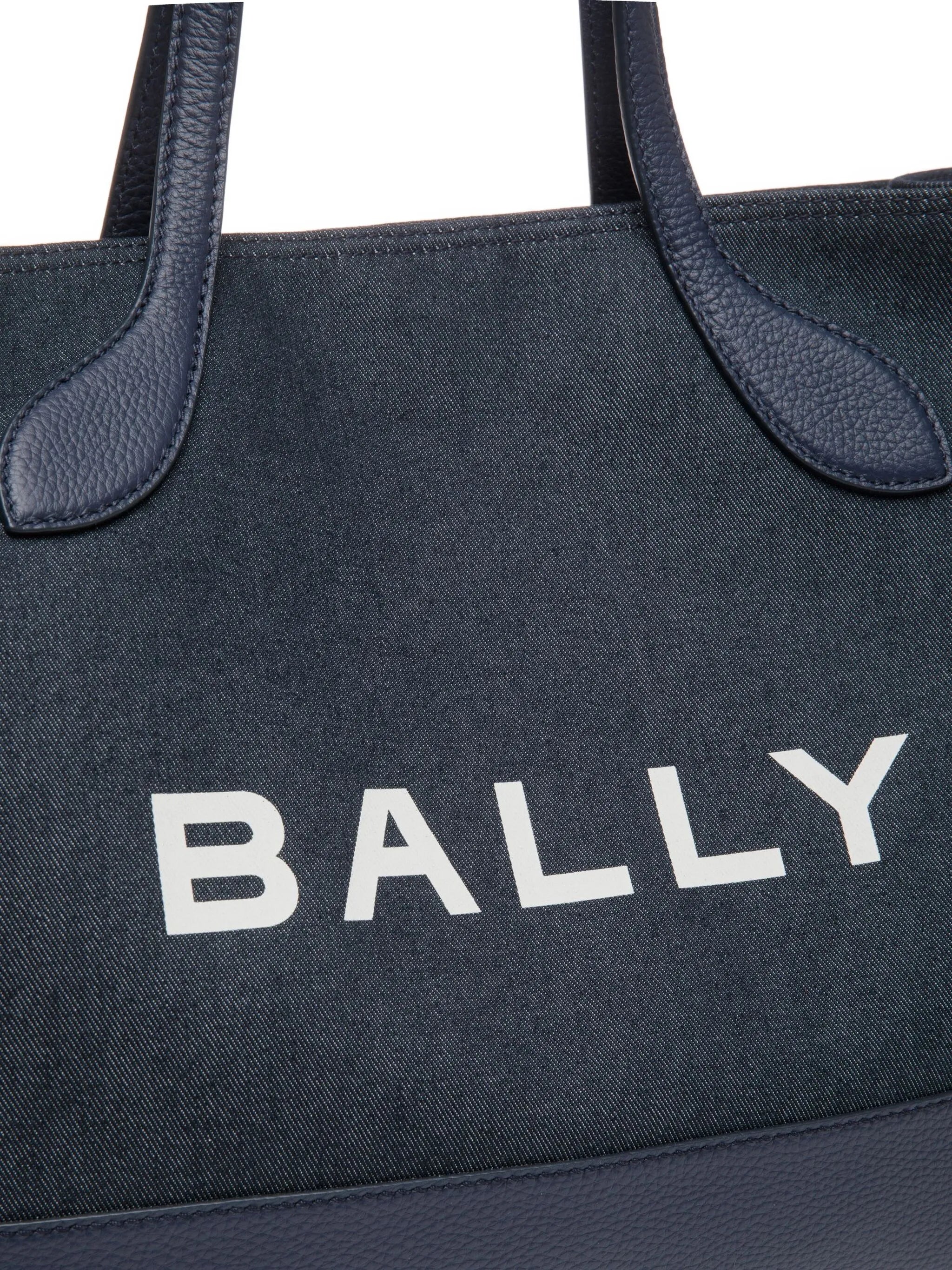 logo-plaque tote bag
