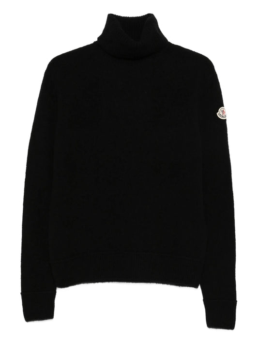 turtleneck long-sleeve sweater
