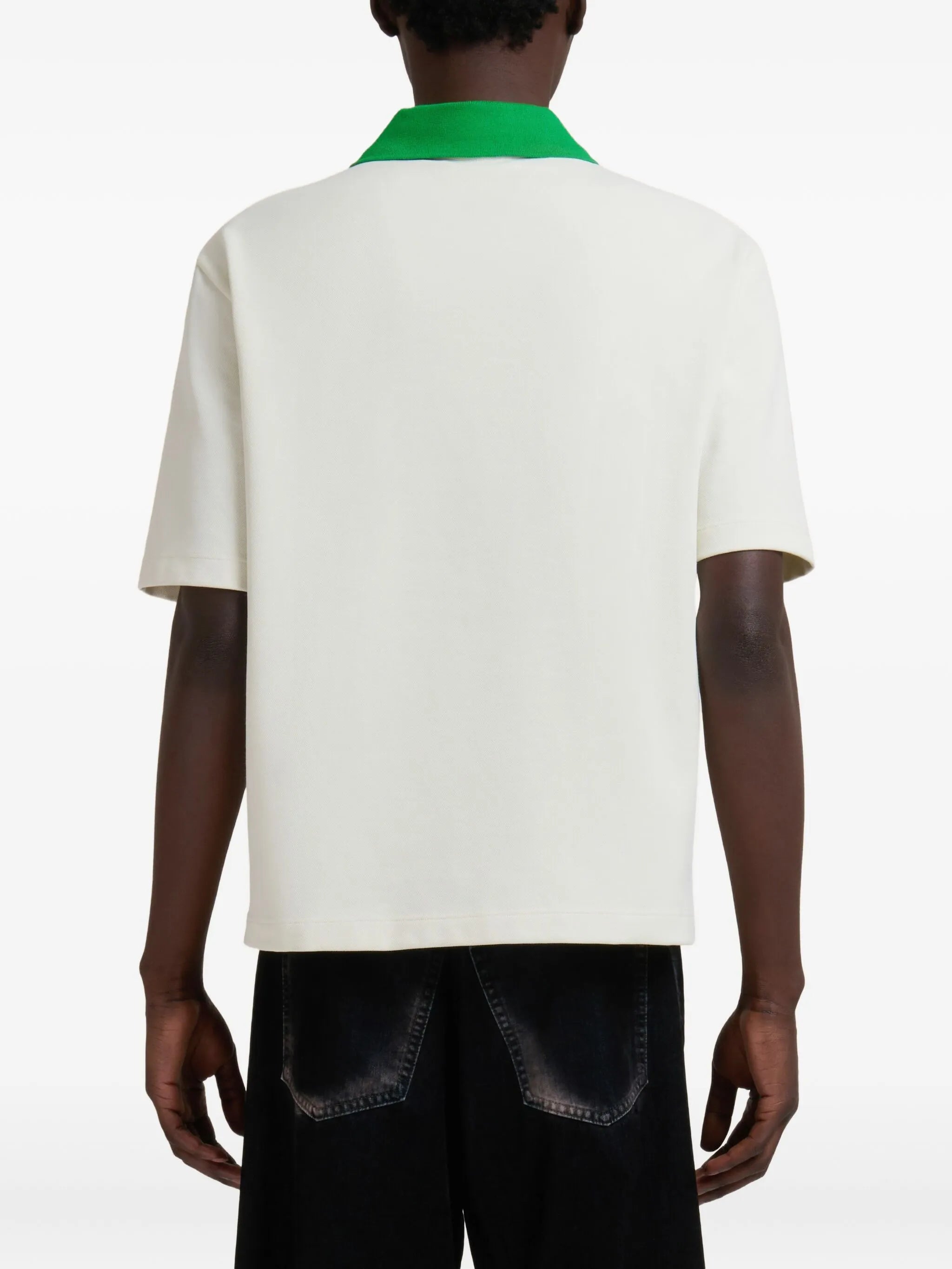 contrasting-collar polo shirt