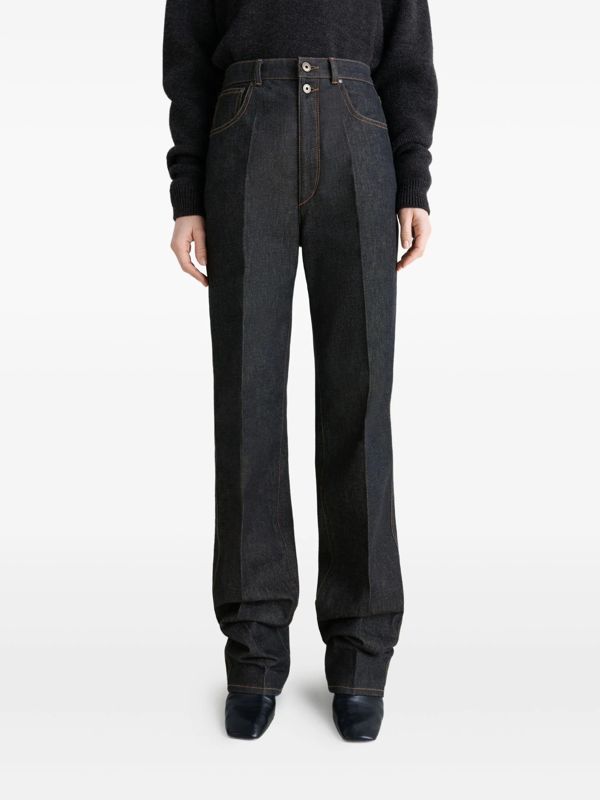 high-waisted pleated trousers