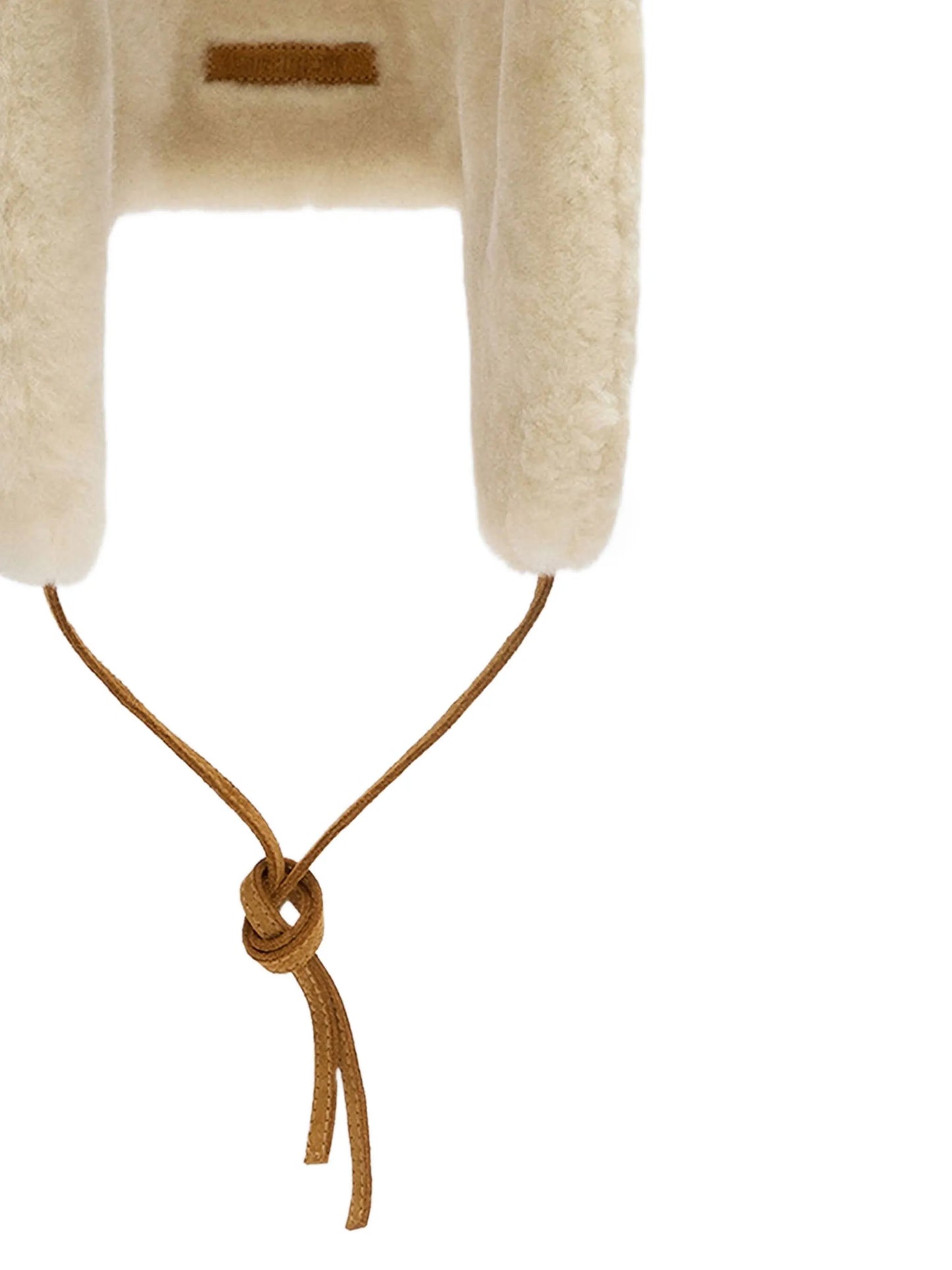 tie-fastening hat