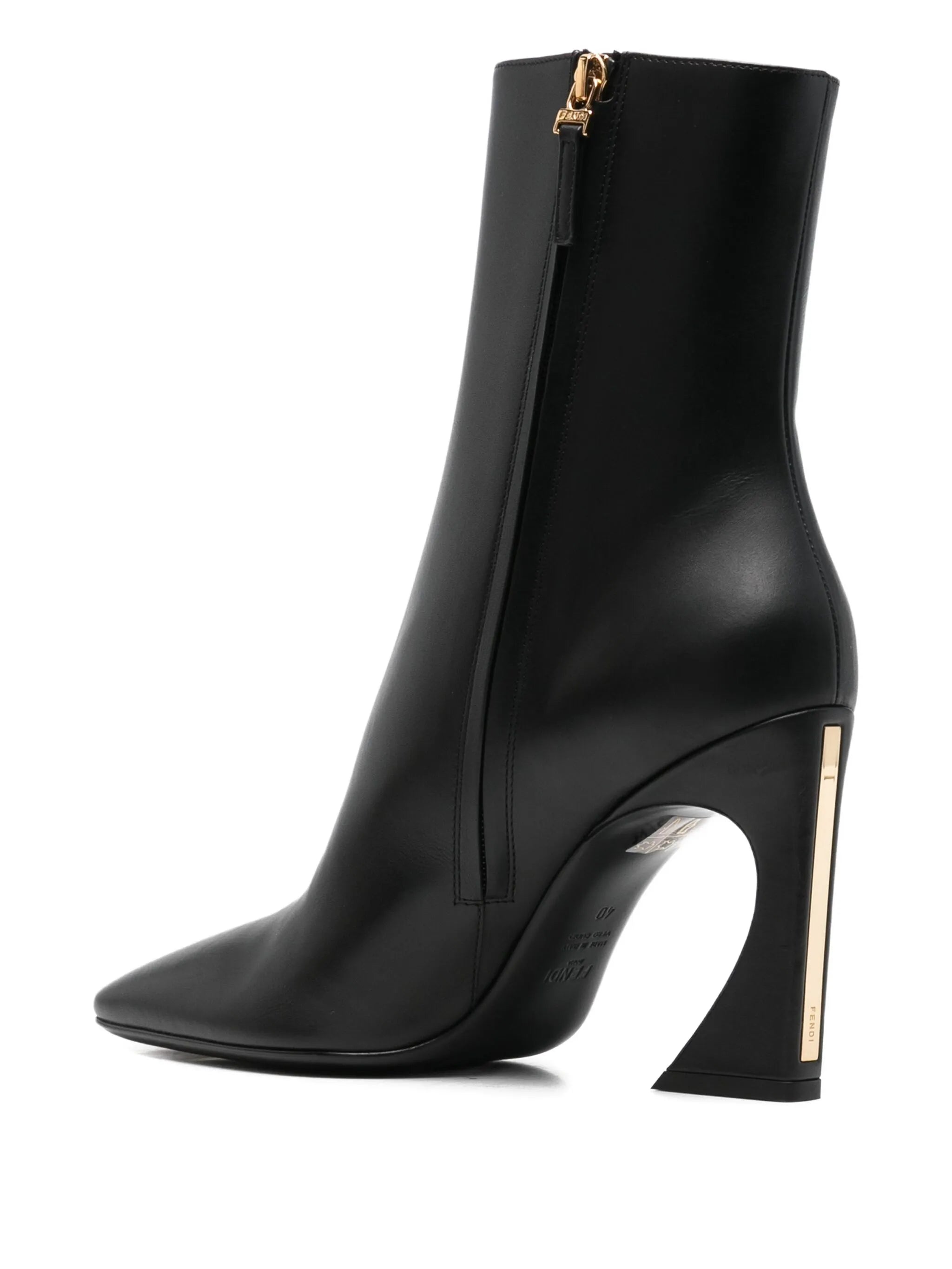 Arco point-toe ankle boots