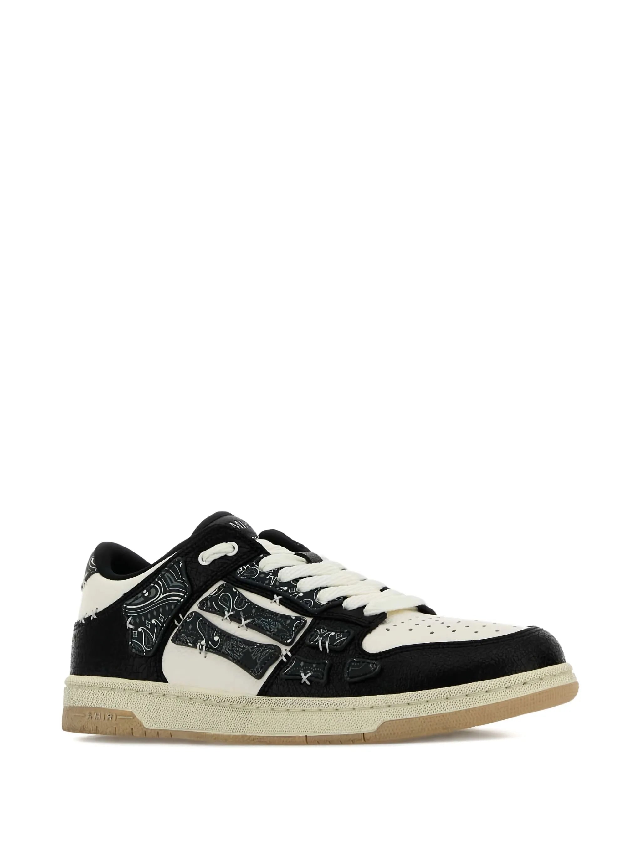 contrast panel low-top sneakers