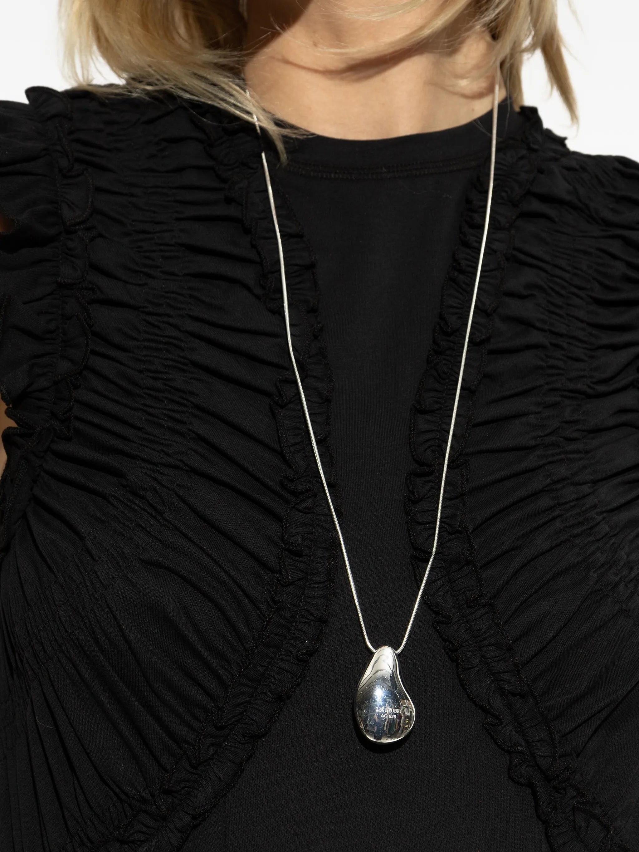 the Betty necklace