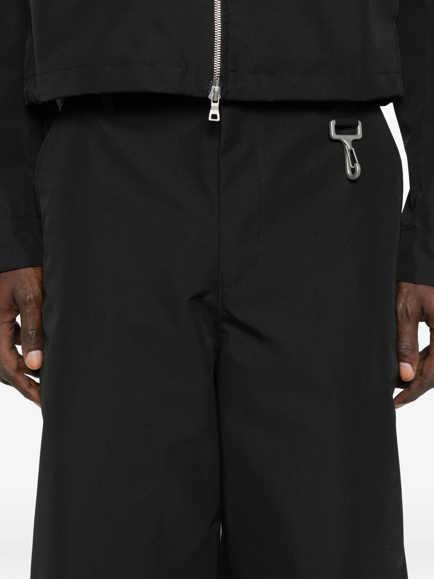 clasp-detail straight-leg trousers