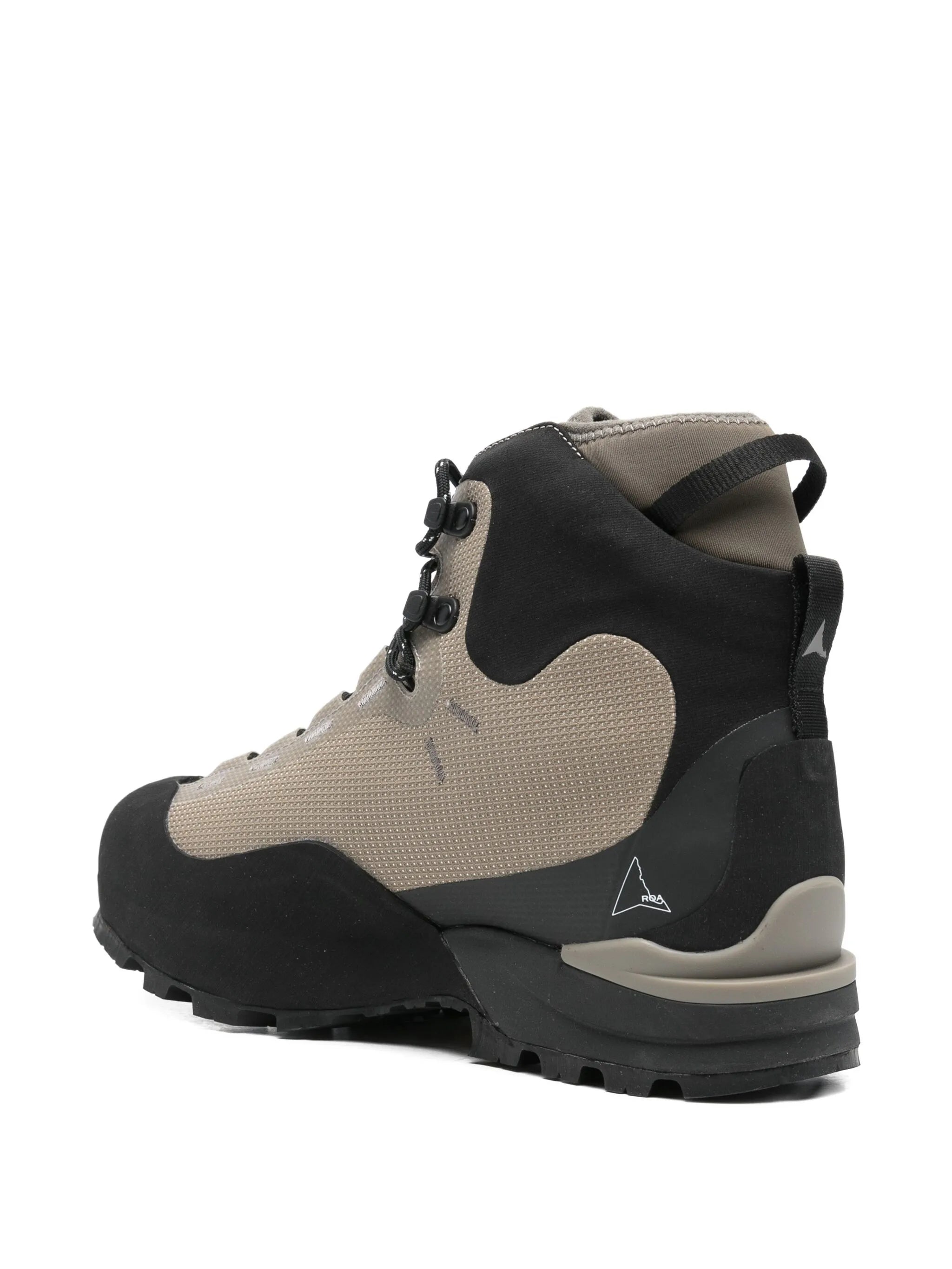 Hida boots