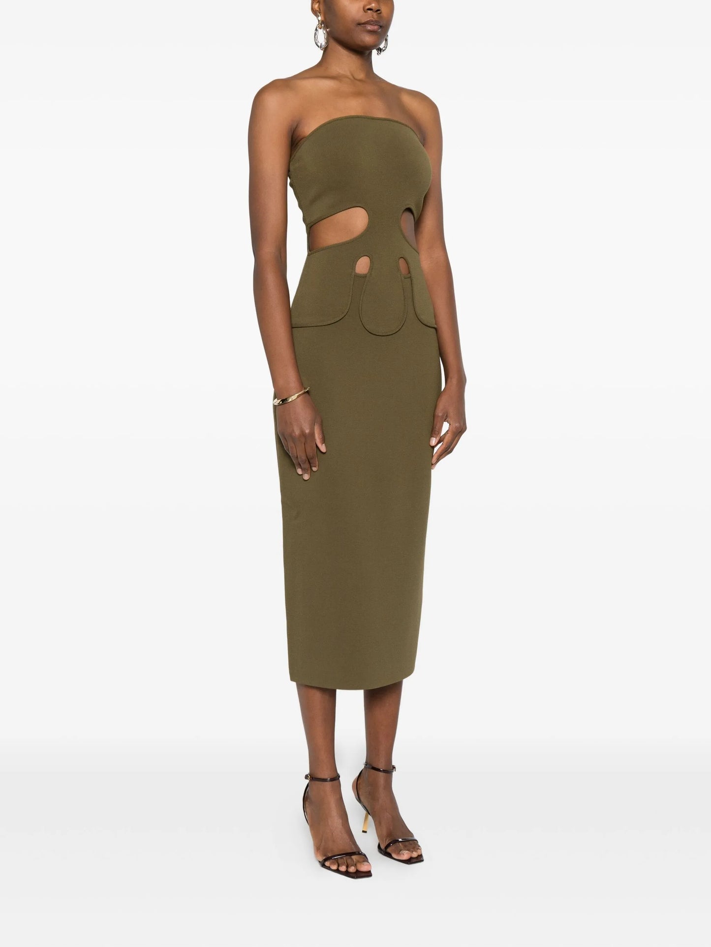 sleeveless midi dress