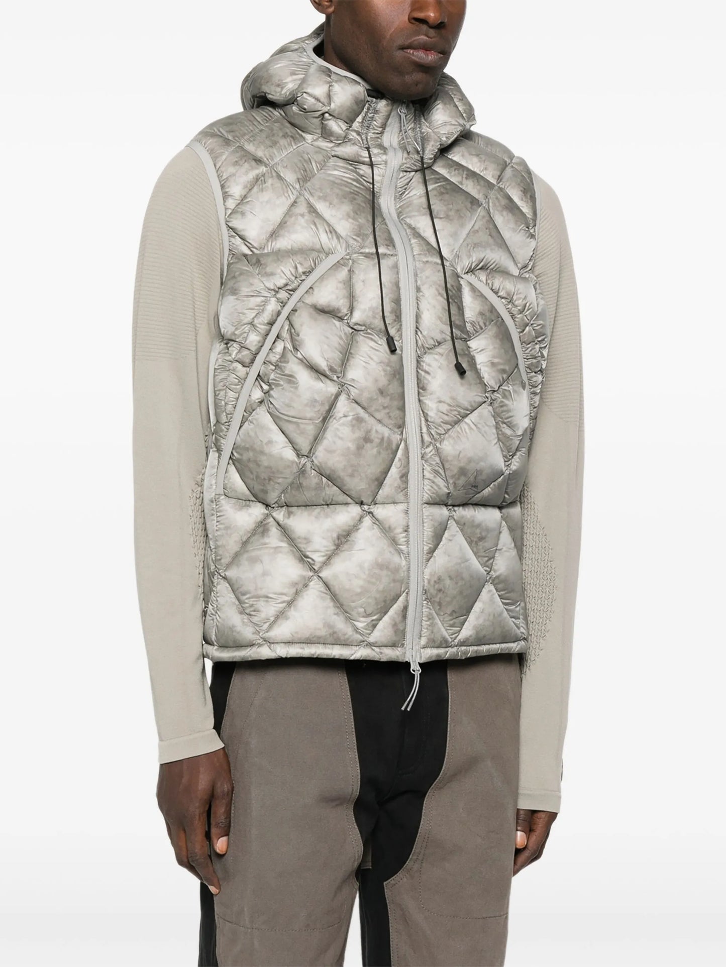 Nuna quilted hooded vest